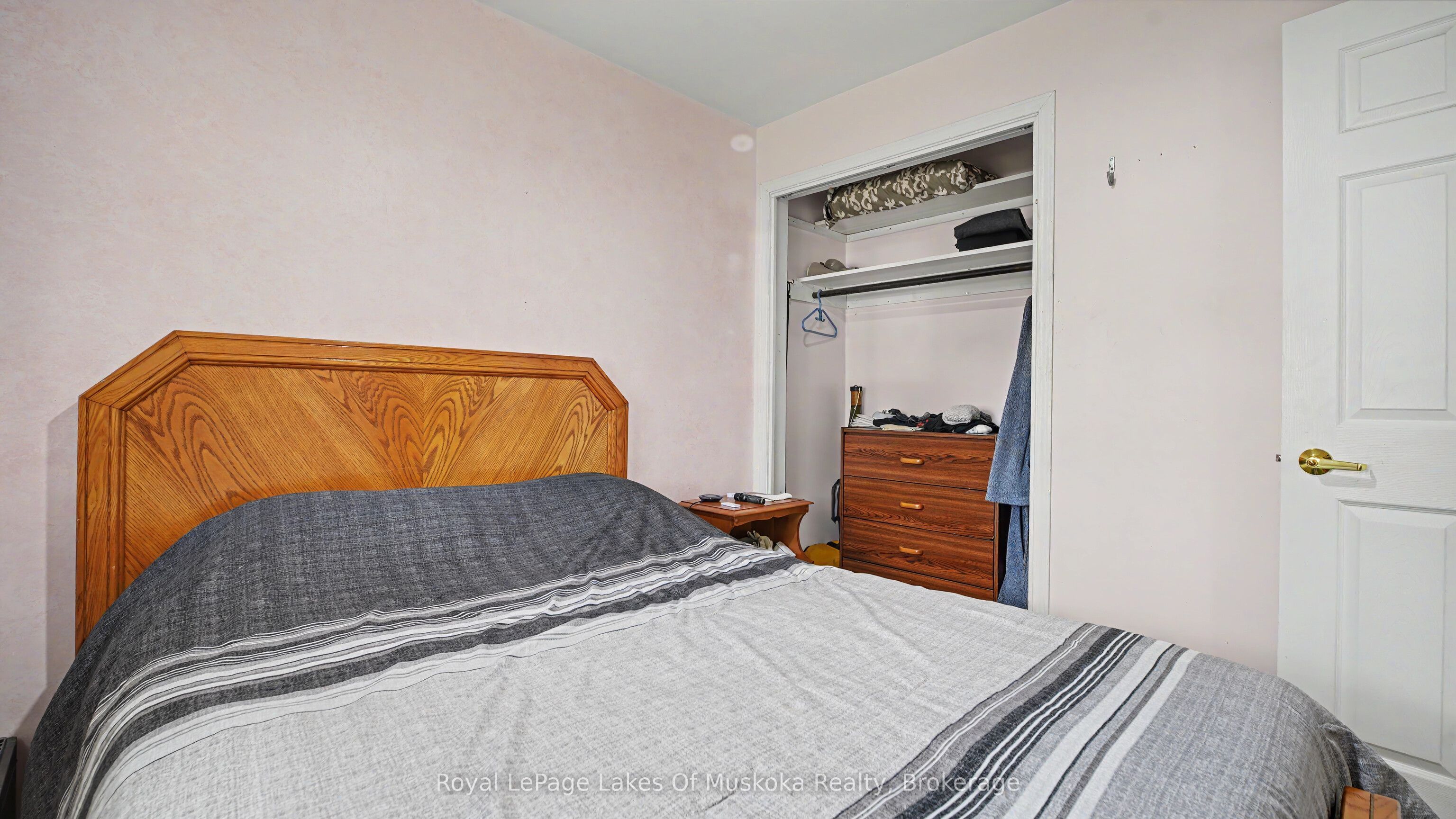 7 Maple Street Property Photo 9