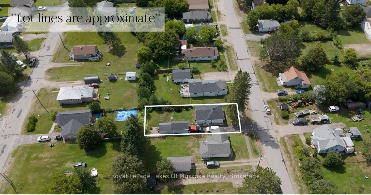 7 Maple Street Property Photo 24