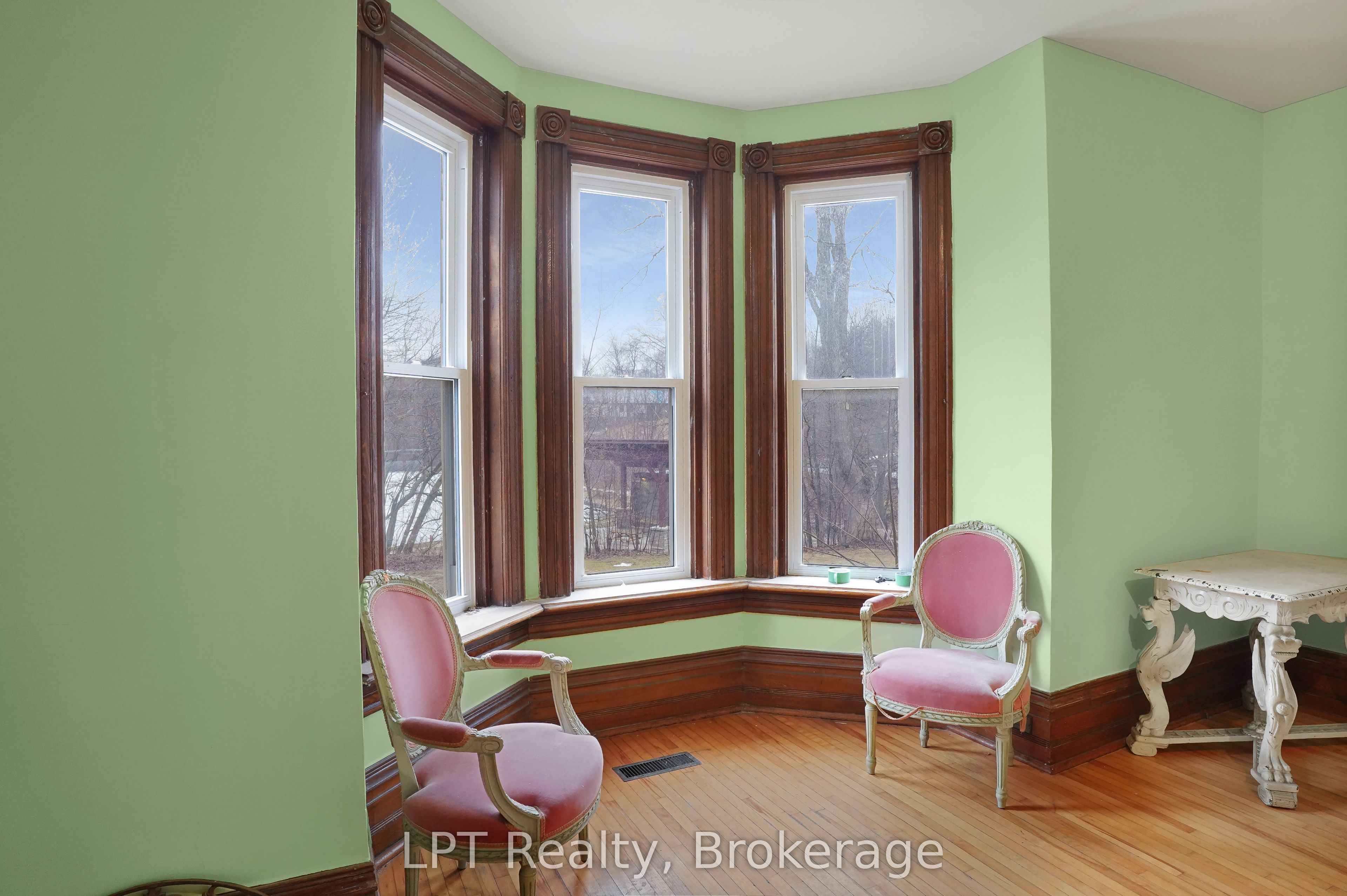 254 High Street Property Photo 19