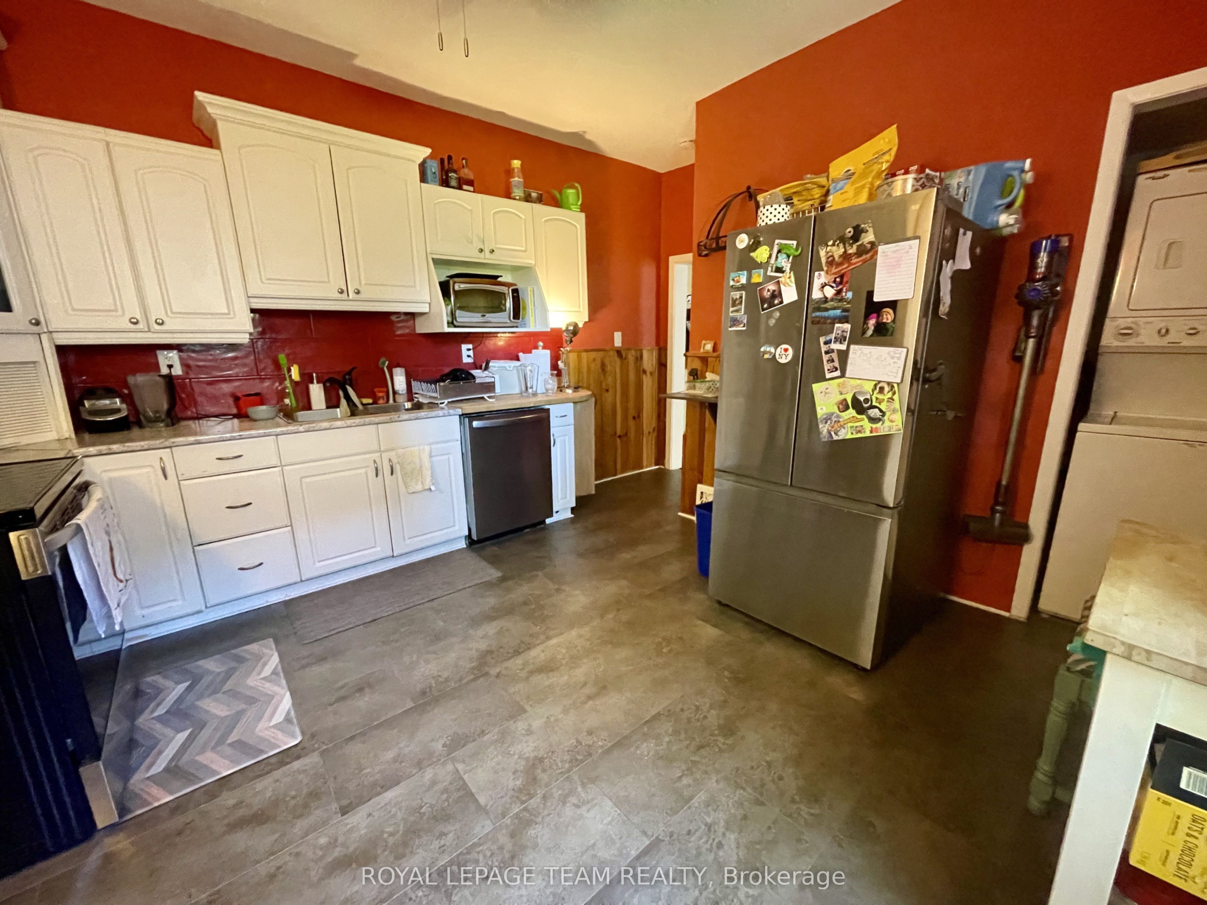 60 Herridge Street Property Photo 6