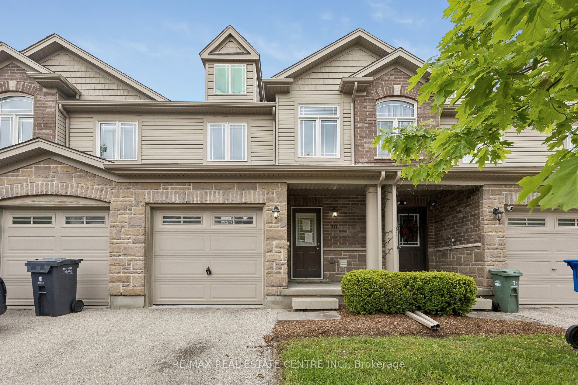 30 Oldfield Drive 30 Property Photo 1