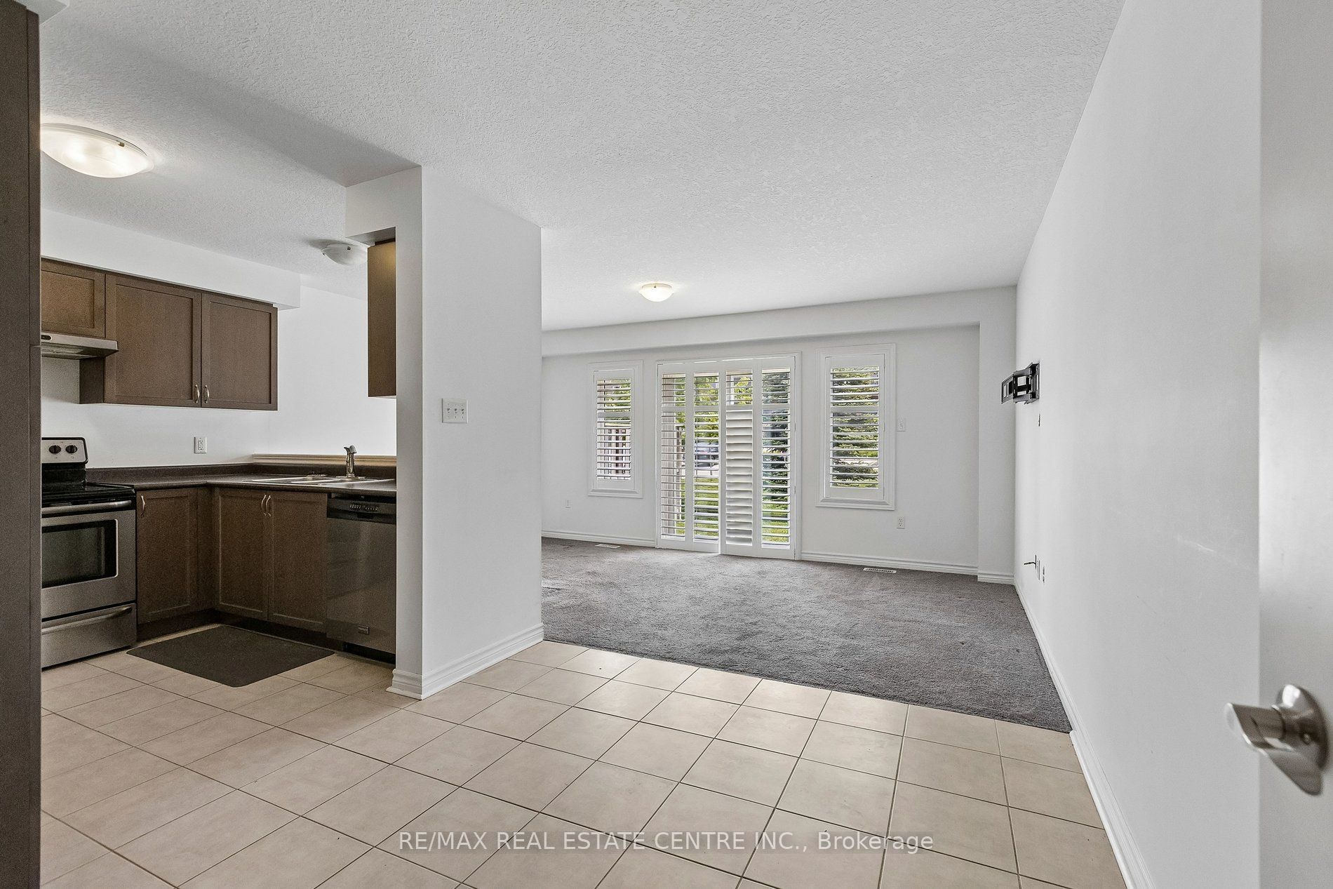 30 Oldfield Drive 30 Property Photo 12