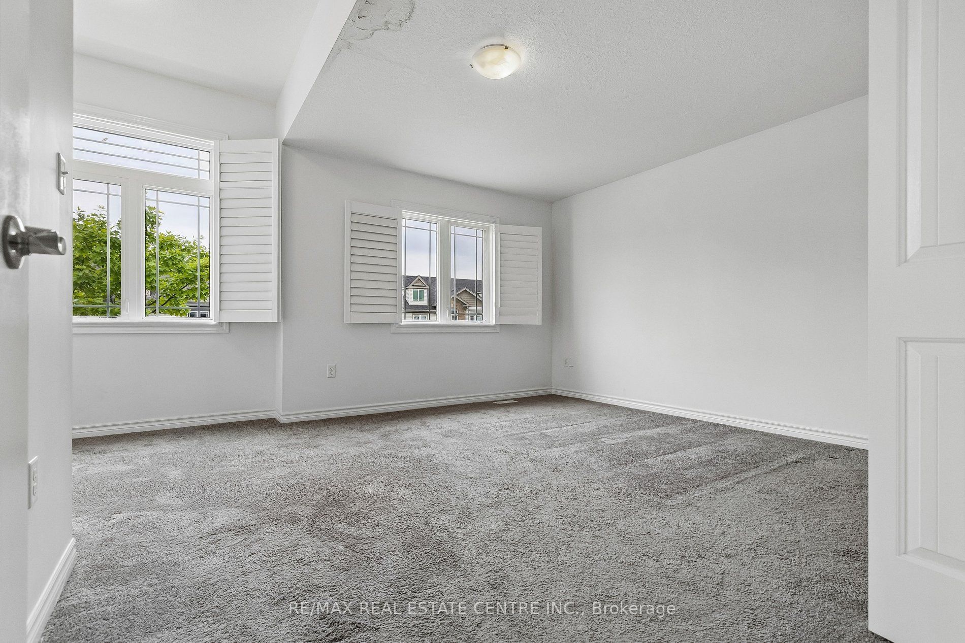 30 Oldfield Drive 30 Property Photo 24