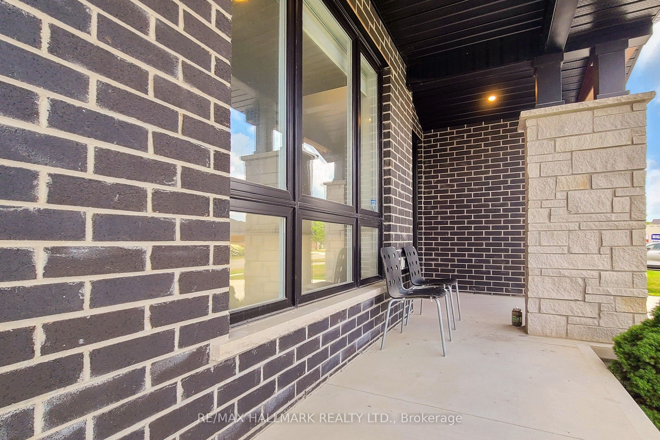 20 Valderrama Lane Property Photo 4
