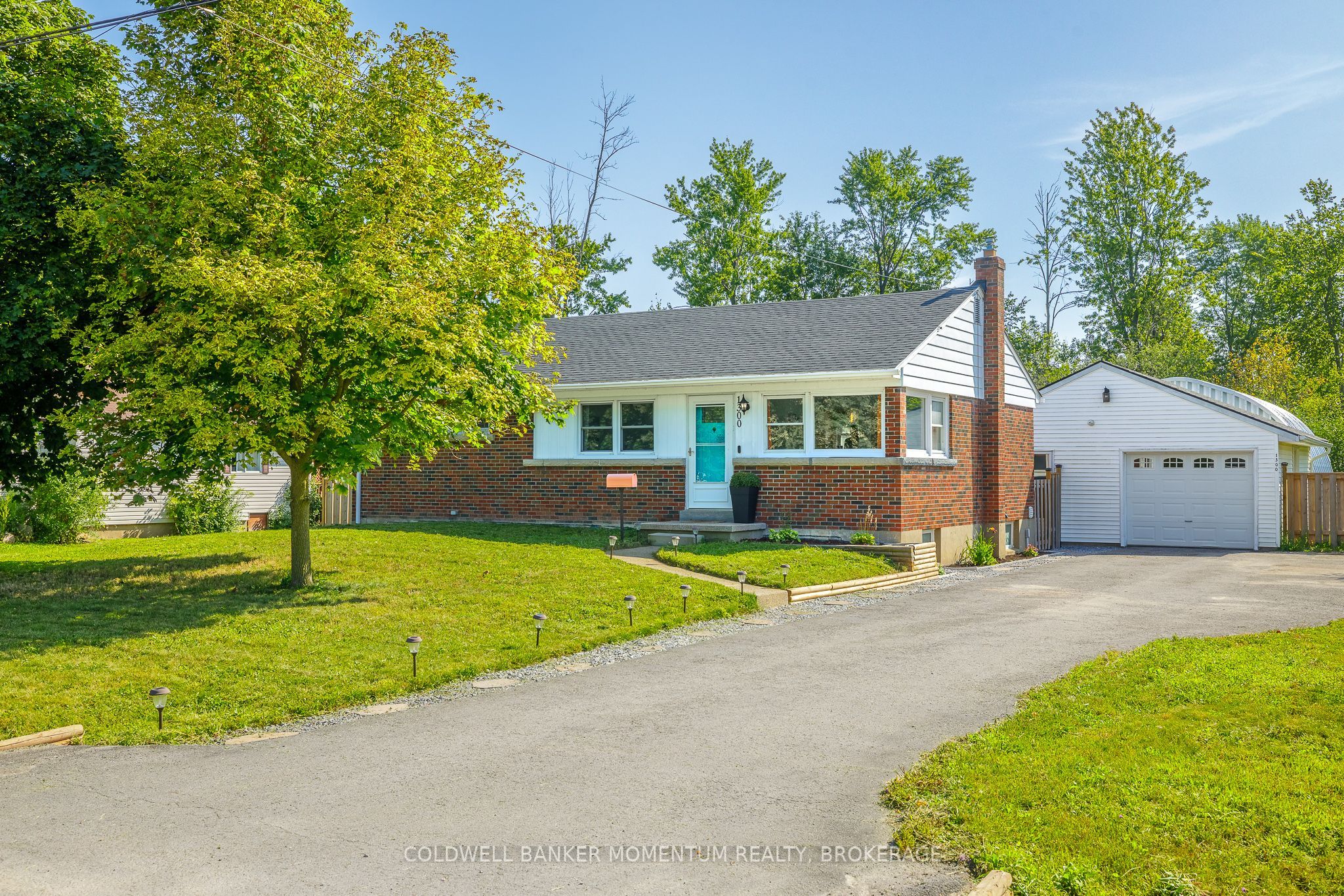 1300 Spears Road Property Photo 2