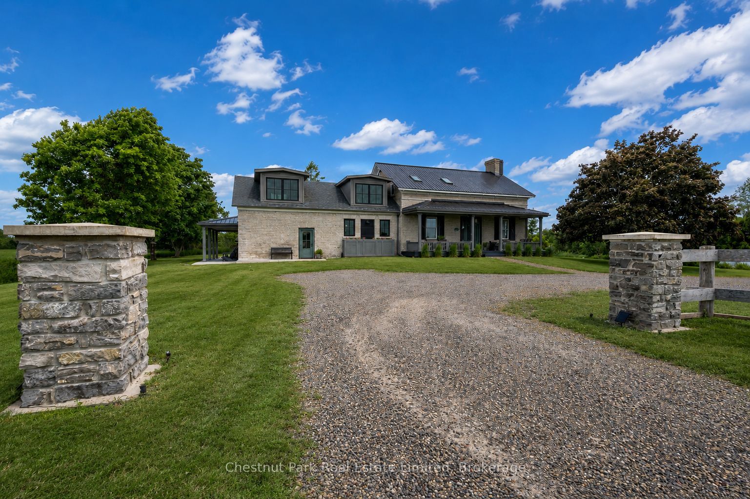 60 Bakker Road Property Photo 1