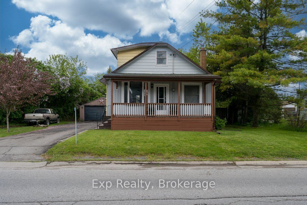 525 Cannifton Road N Property Photo 2