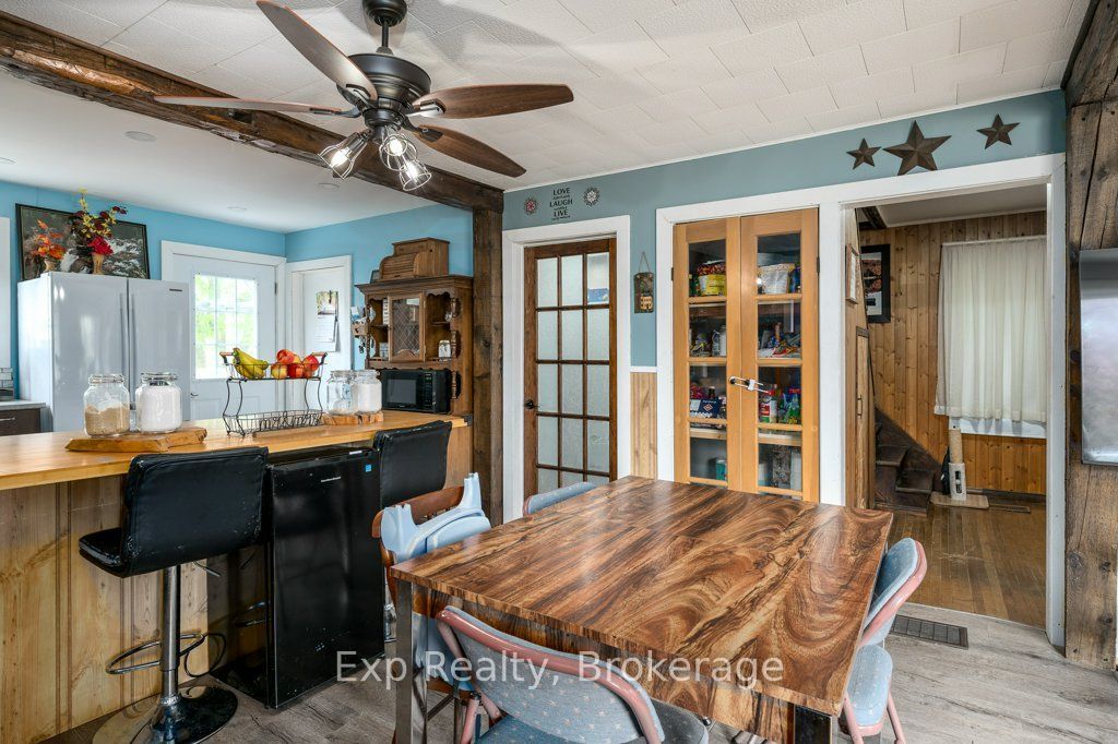 525 Cannifton Road N Property Photo 10