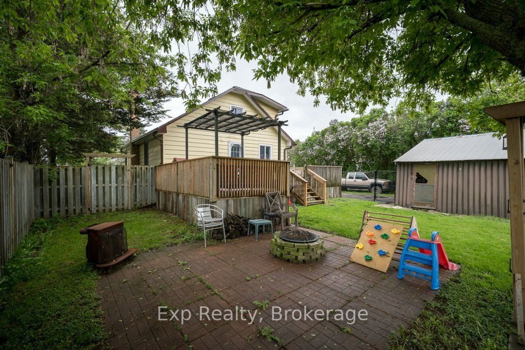 525 Cannifton Road N Property Photo 22