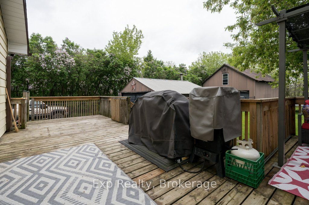 525 Cannifton Road N Property Photo 28