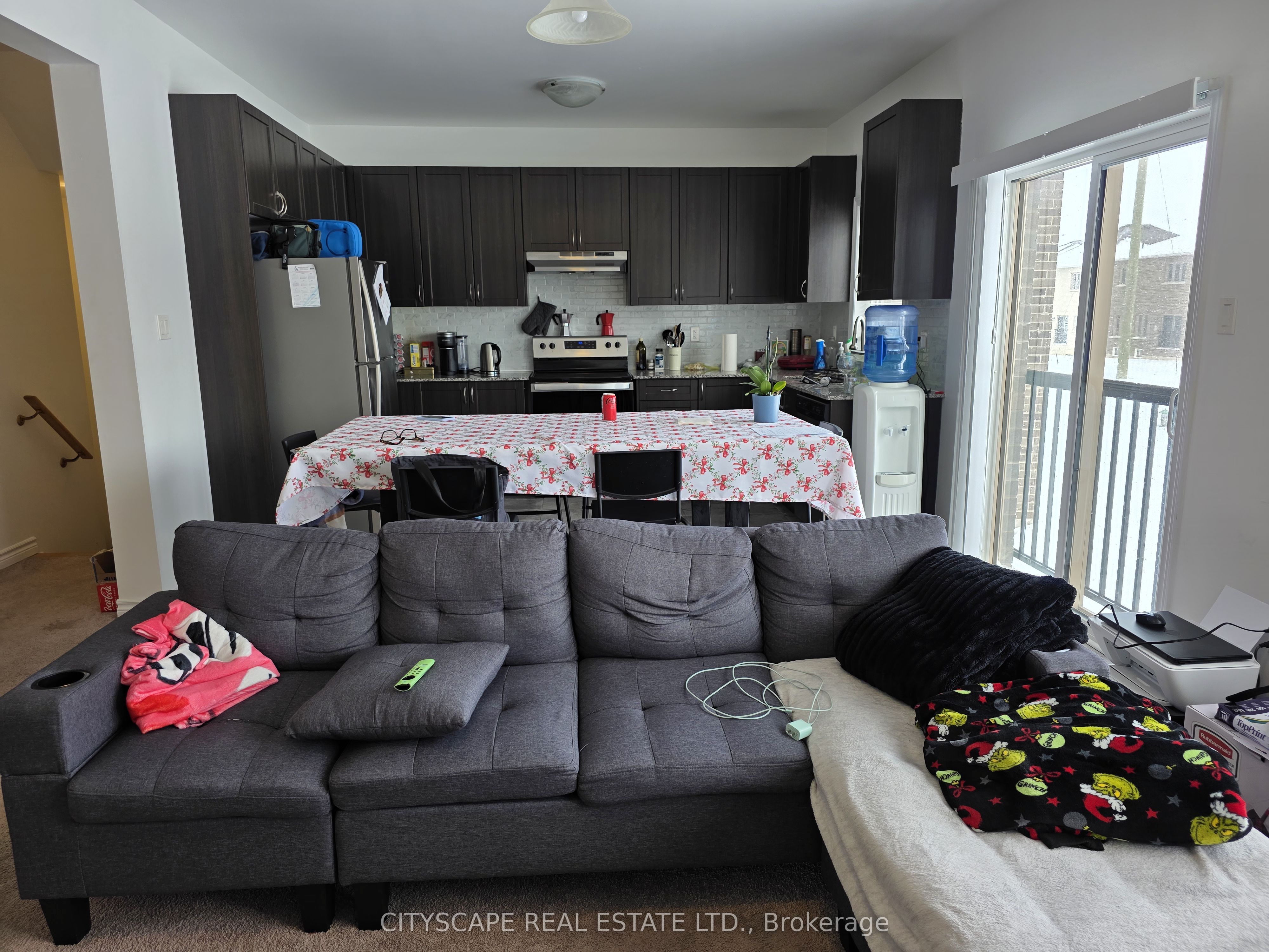 351 Ridley Crescent Property Photo 12