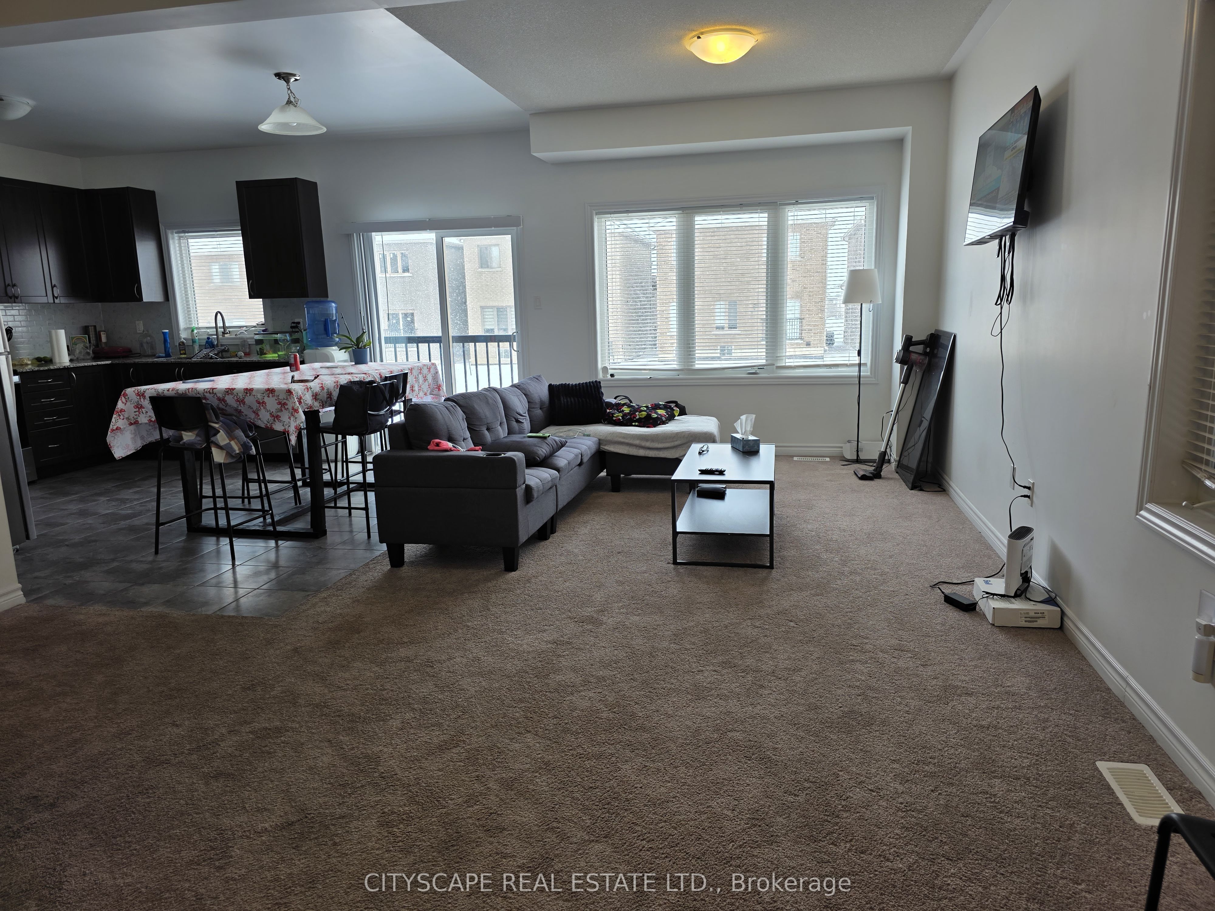 351 Ridley Crescent Property Photo 15