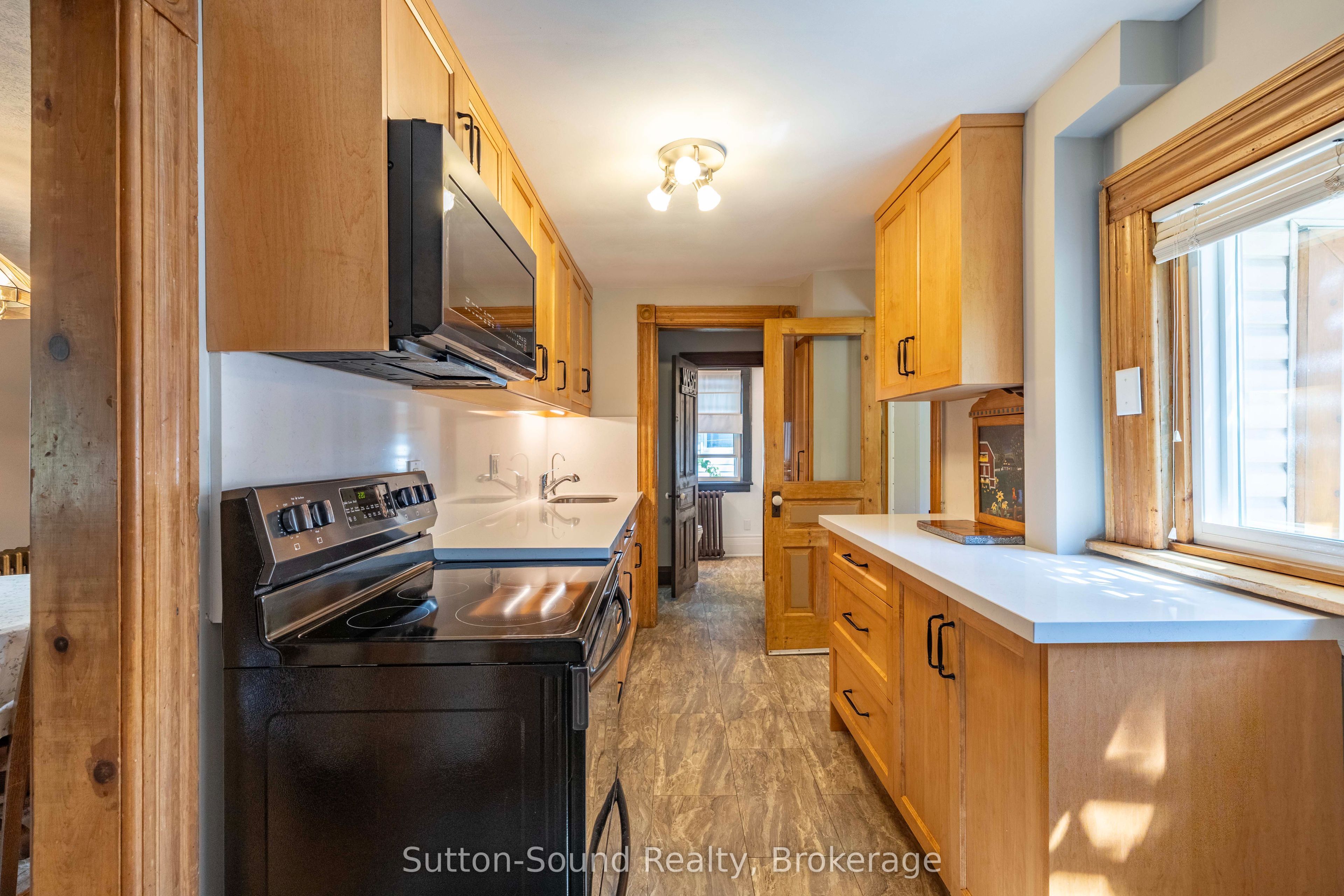 155 5th A Street E Property Photo 14