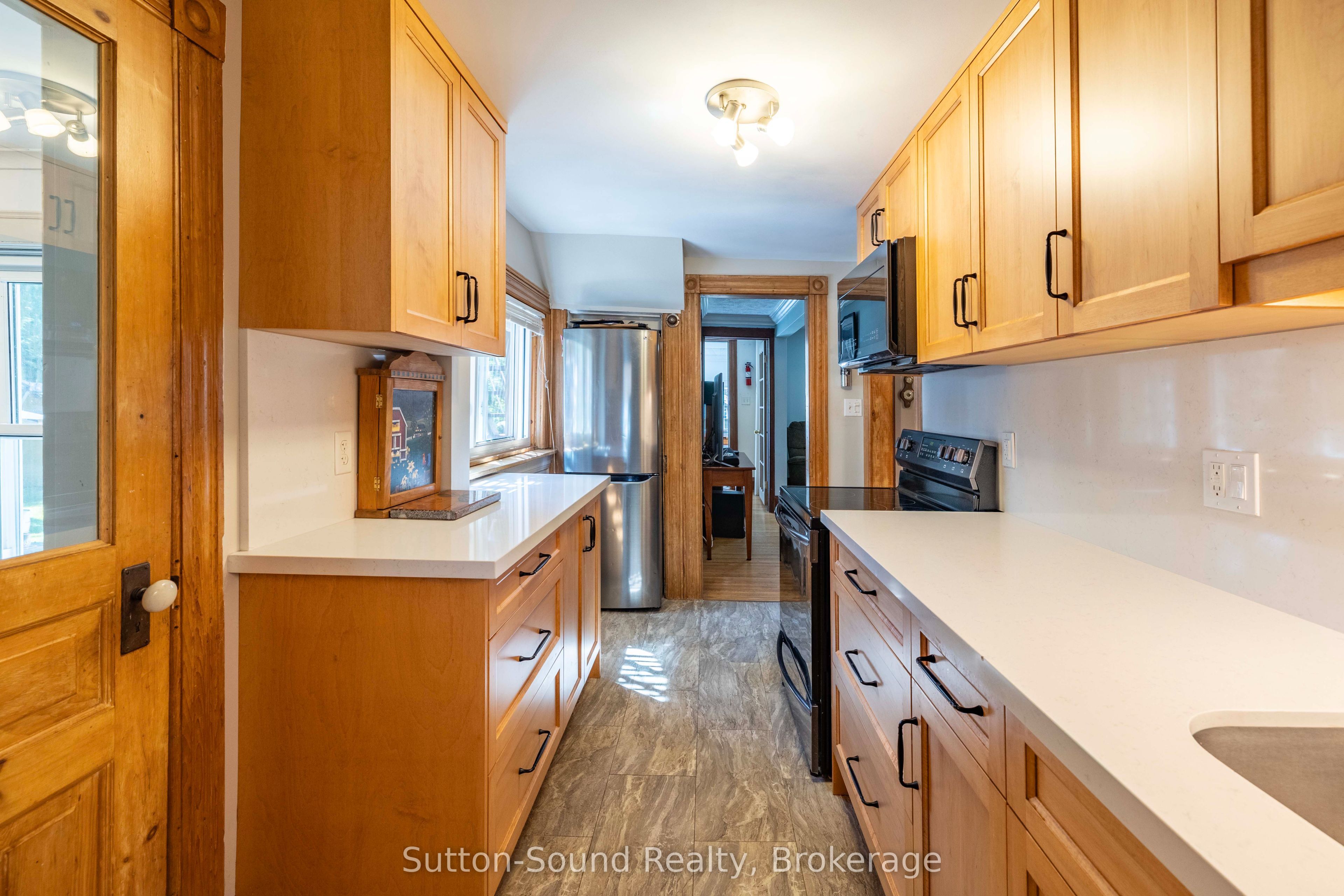 155 5th A Street E Property Photo 15