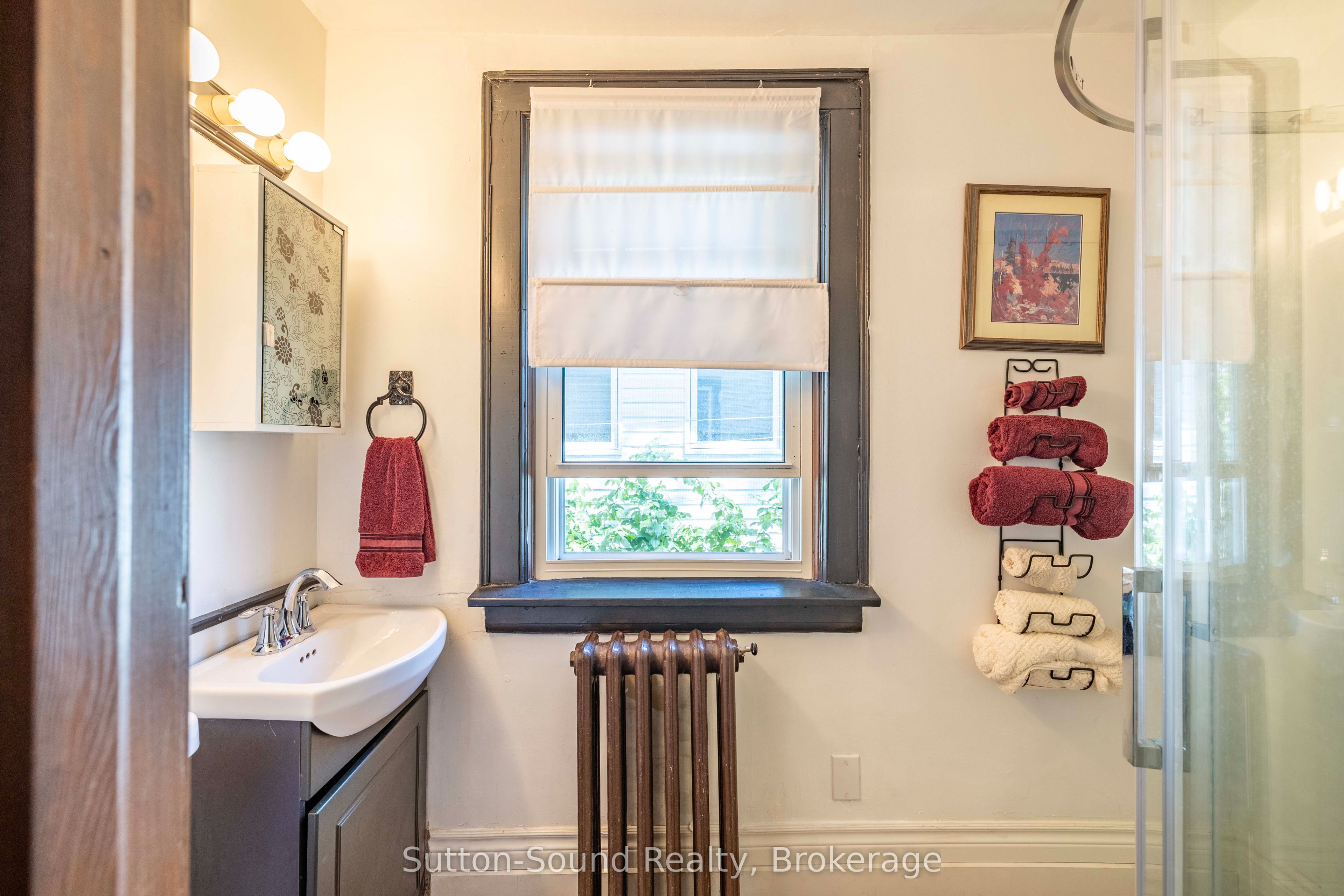 155 5th A Street E Property Photo 20