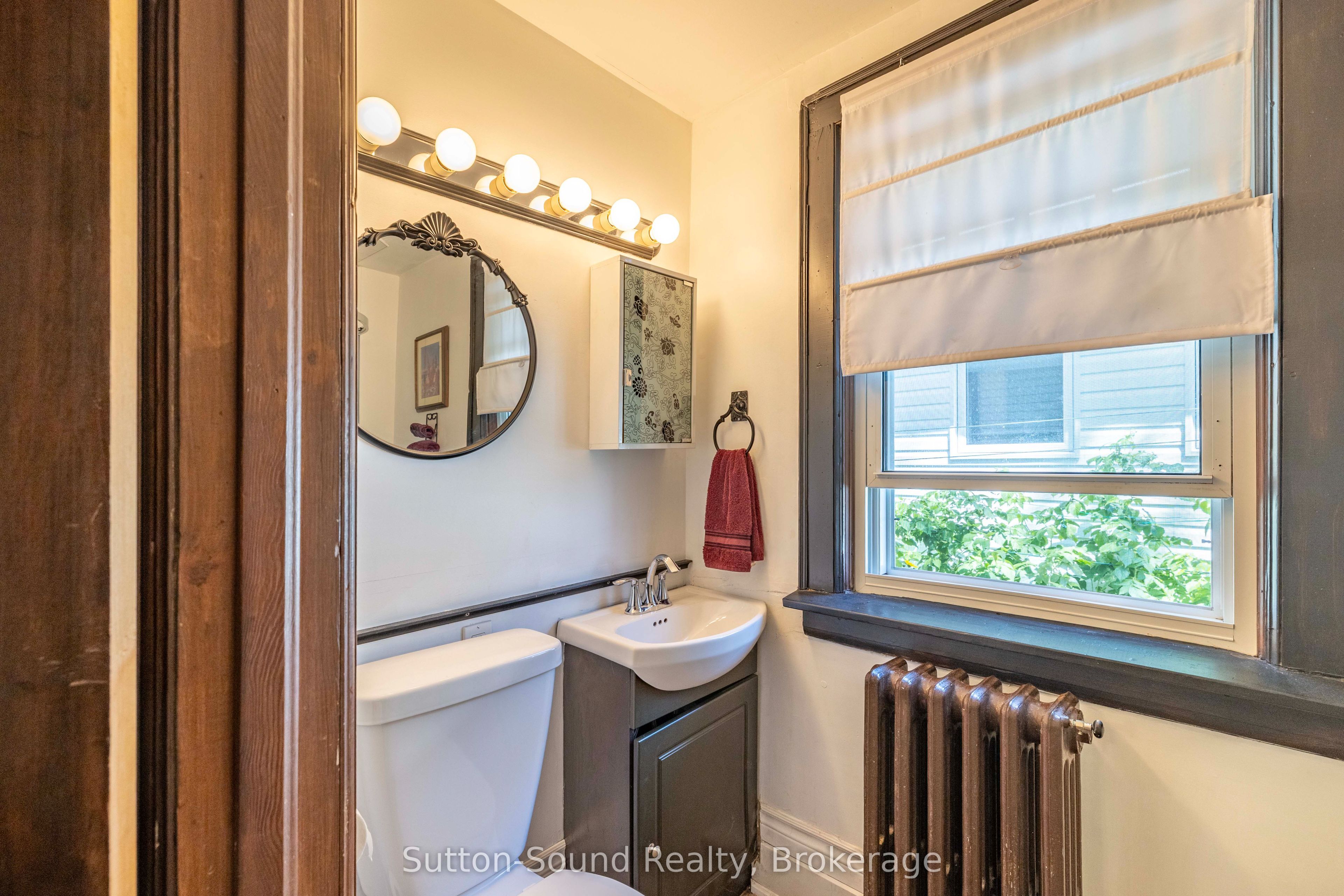 155 5th A Street E Property Photo 21