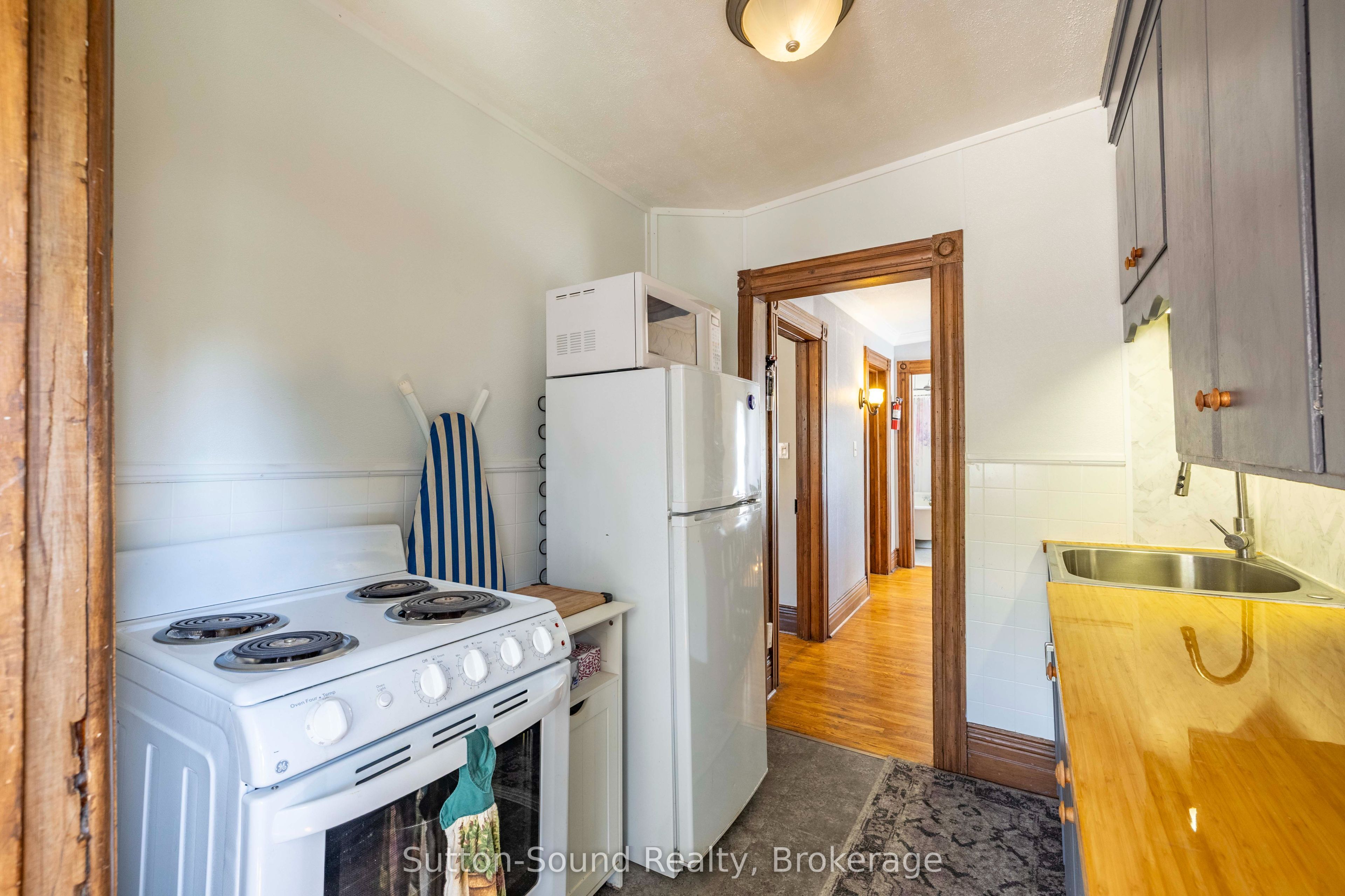 155 5th A Street E Property Photo 26