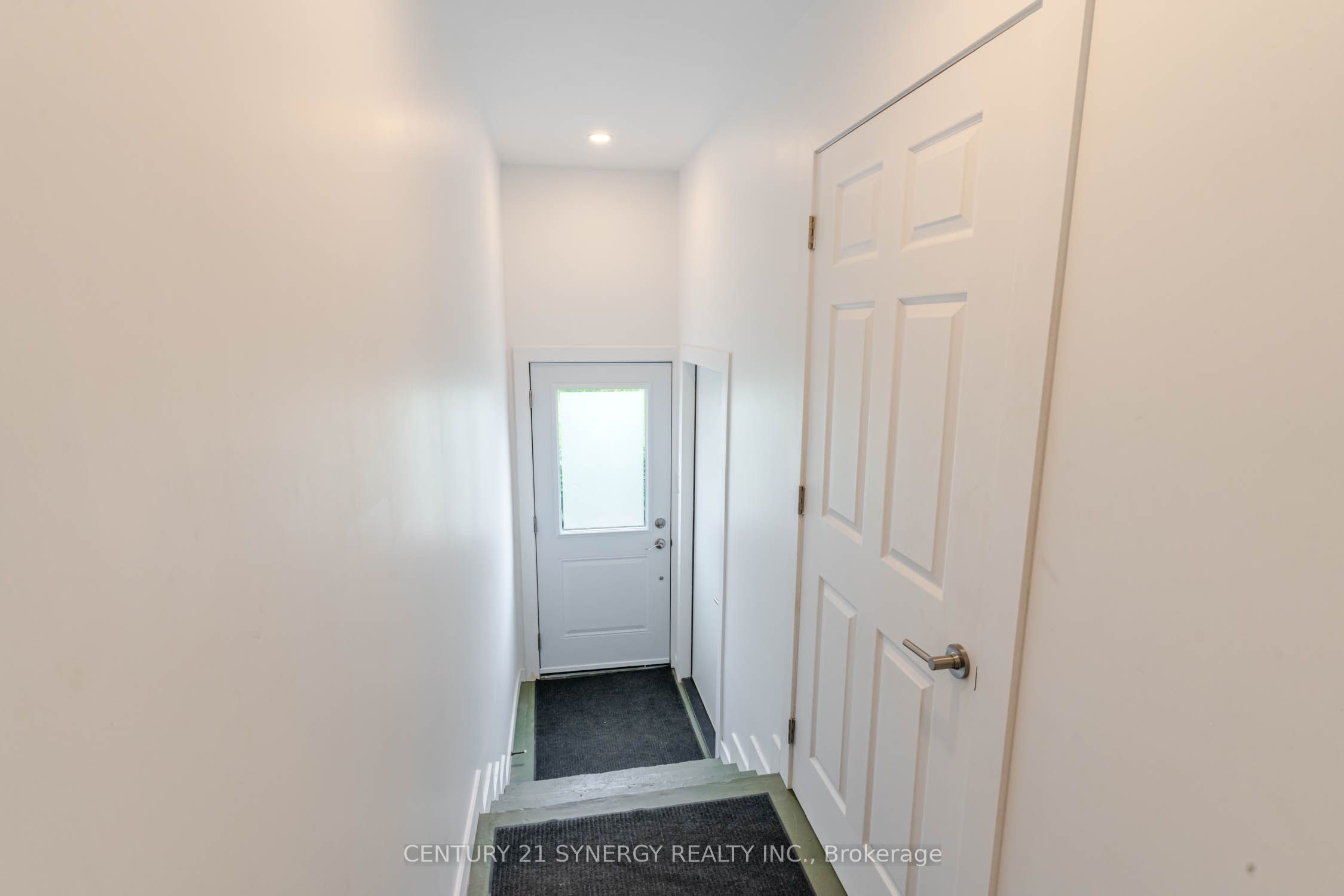 677 Bowes Side Road Property Photo 9
