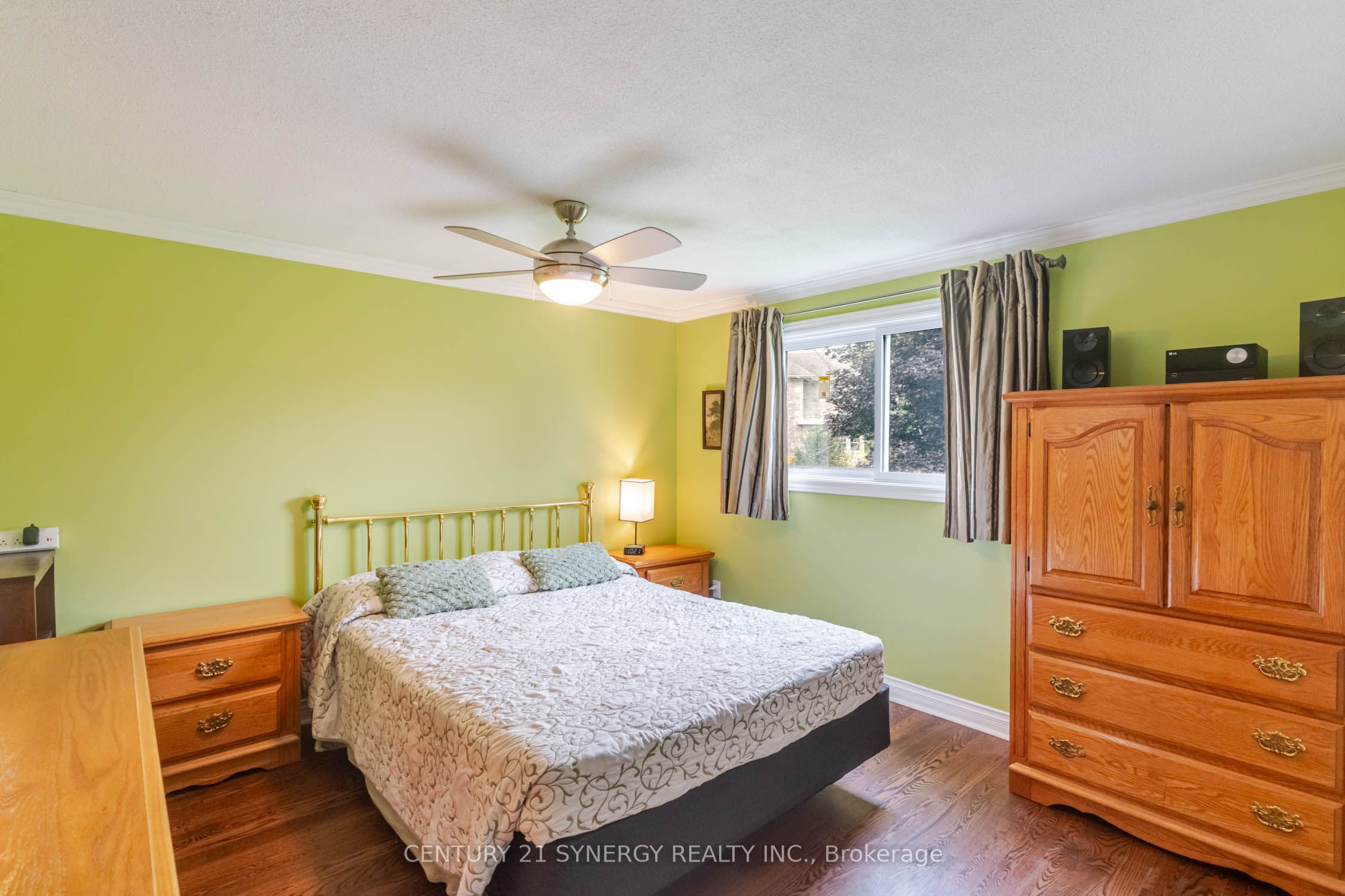 677 Bowes Side Road Property Photo 18