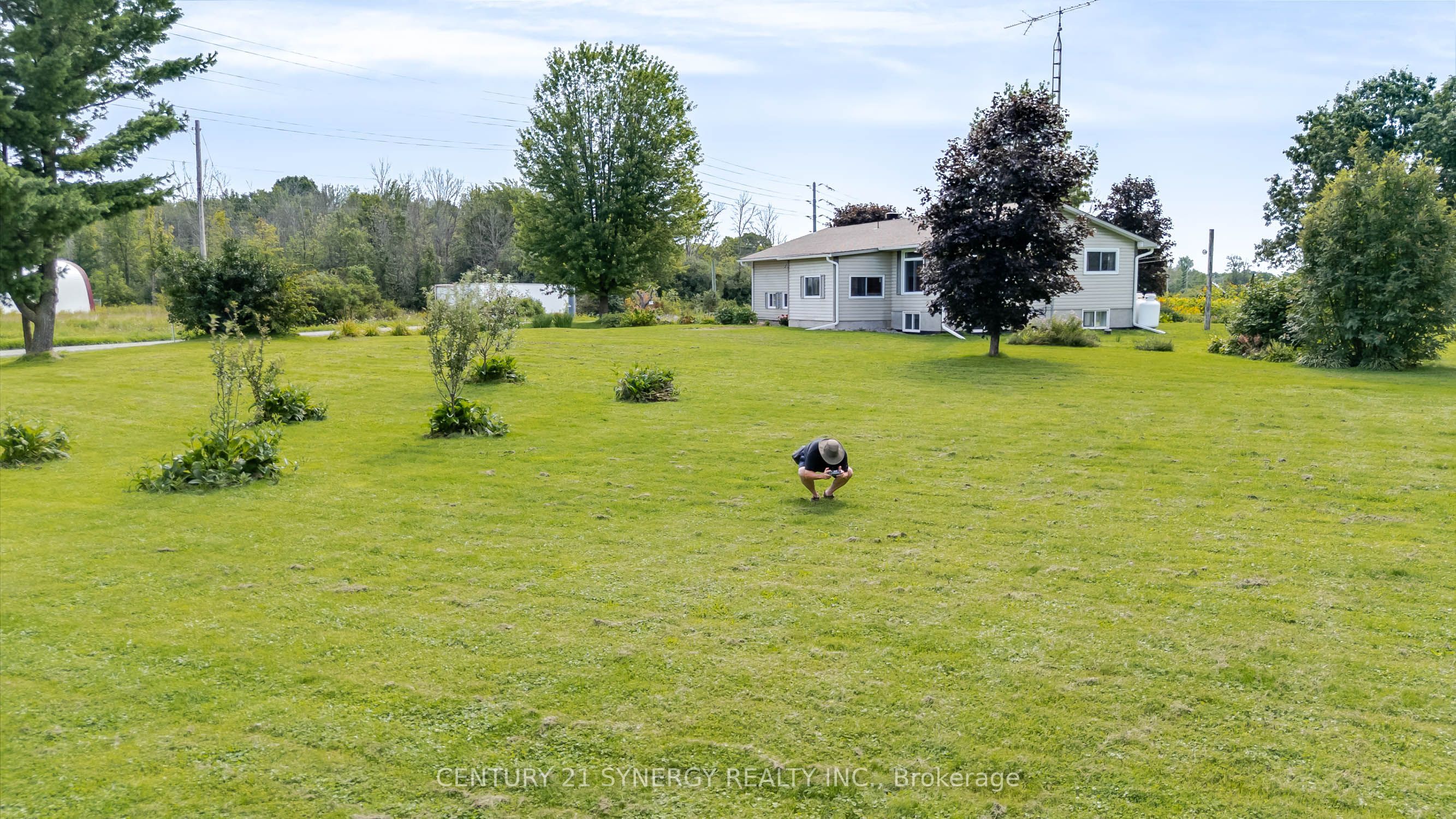 677 Bowes Side Road Property Photo 44