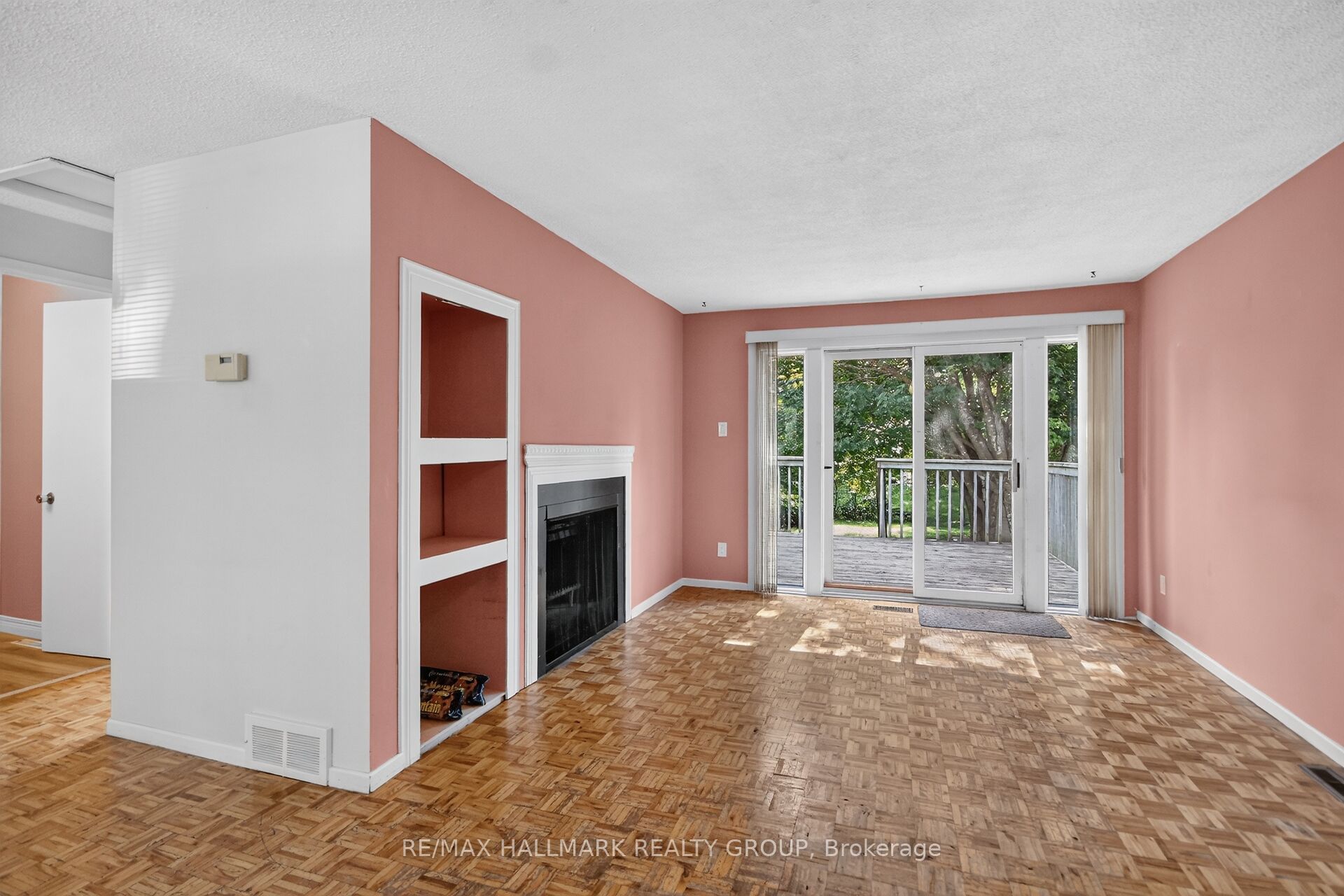 140 Rothesay Drive Property Photo 7