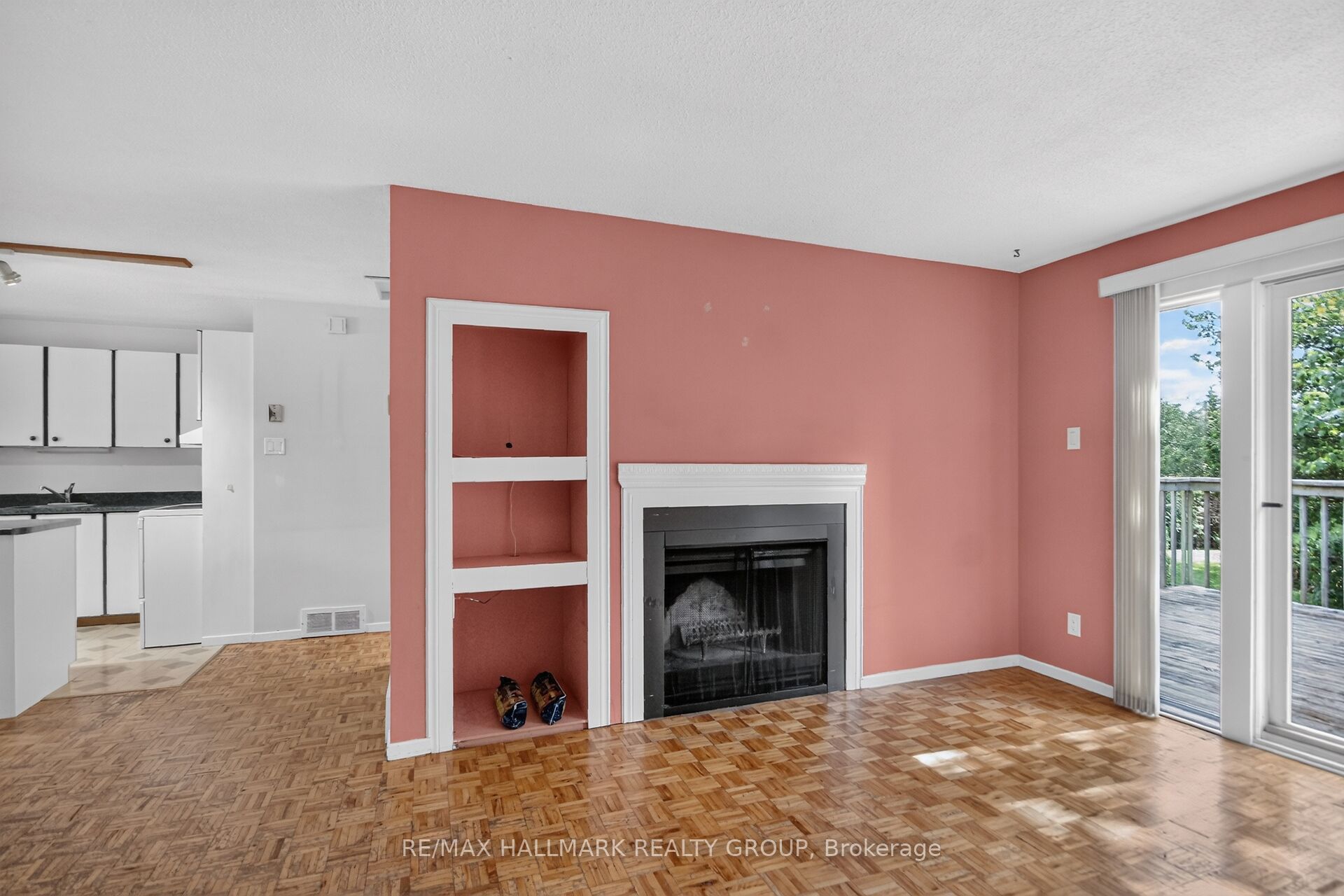 140 Rothesay Drive Property Photo 9