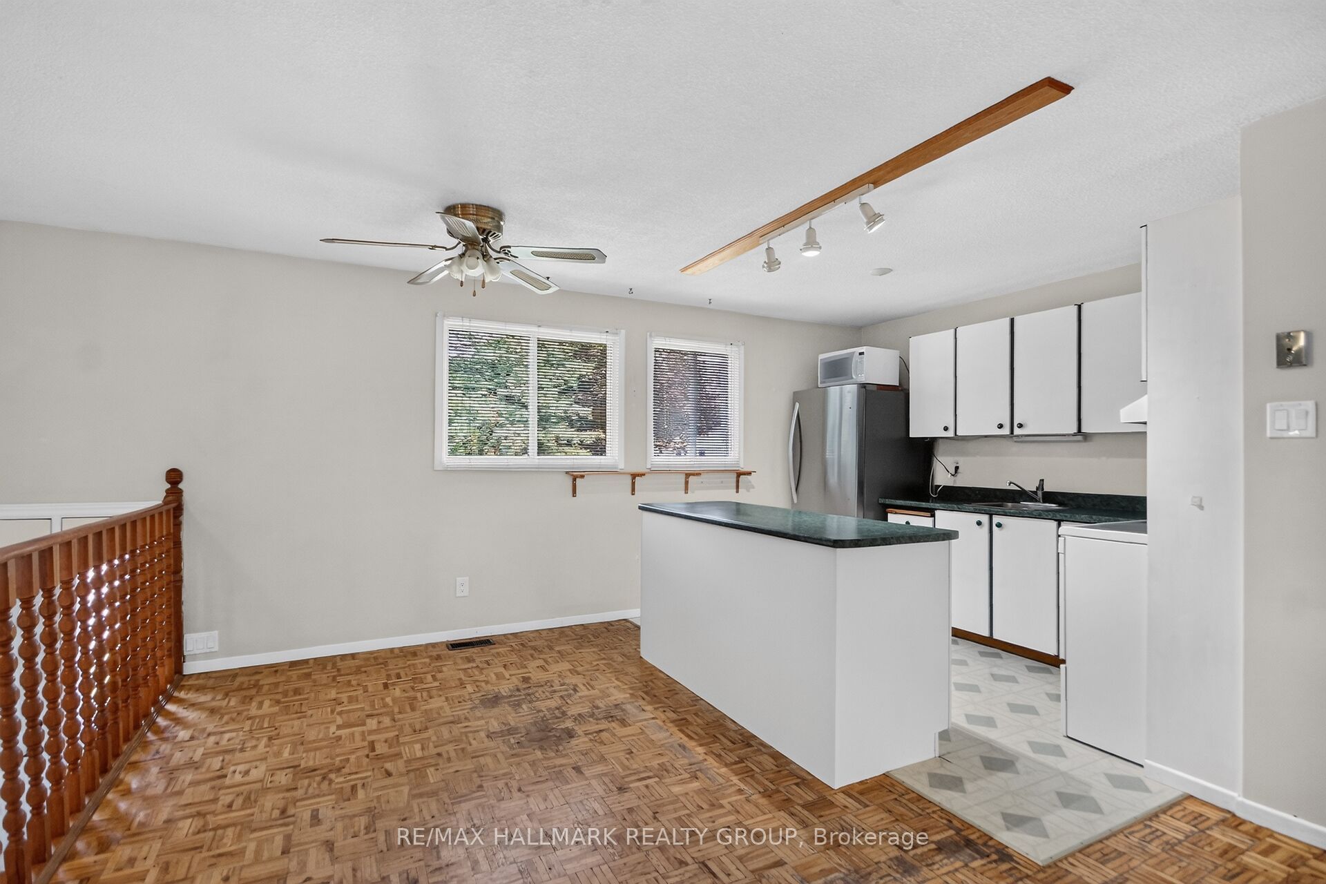 140 Rothesay Drive Property Photo 10