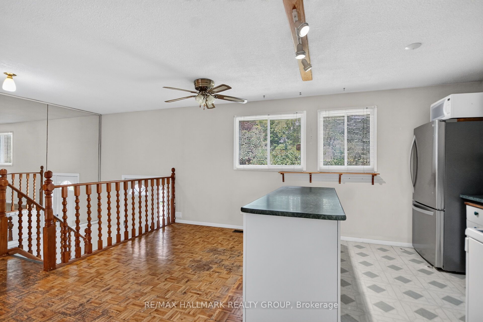 140 Rothesay Drive Property Photo 11