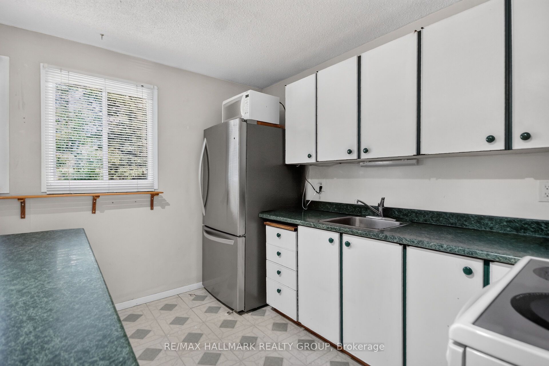 140 Rothesay Drive Property Photo 13