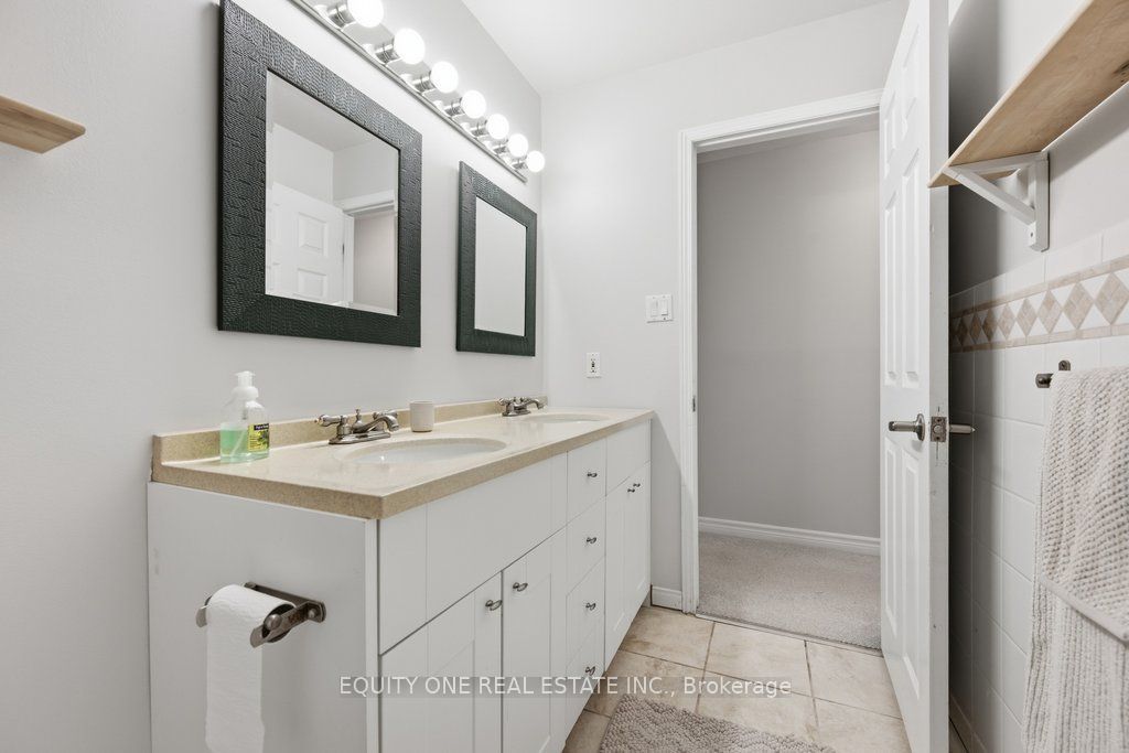 620 Loucks Drive Property Photo 24