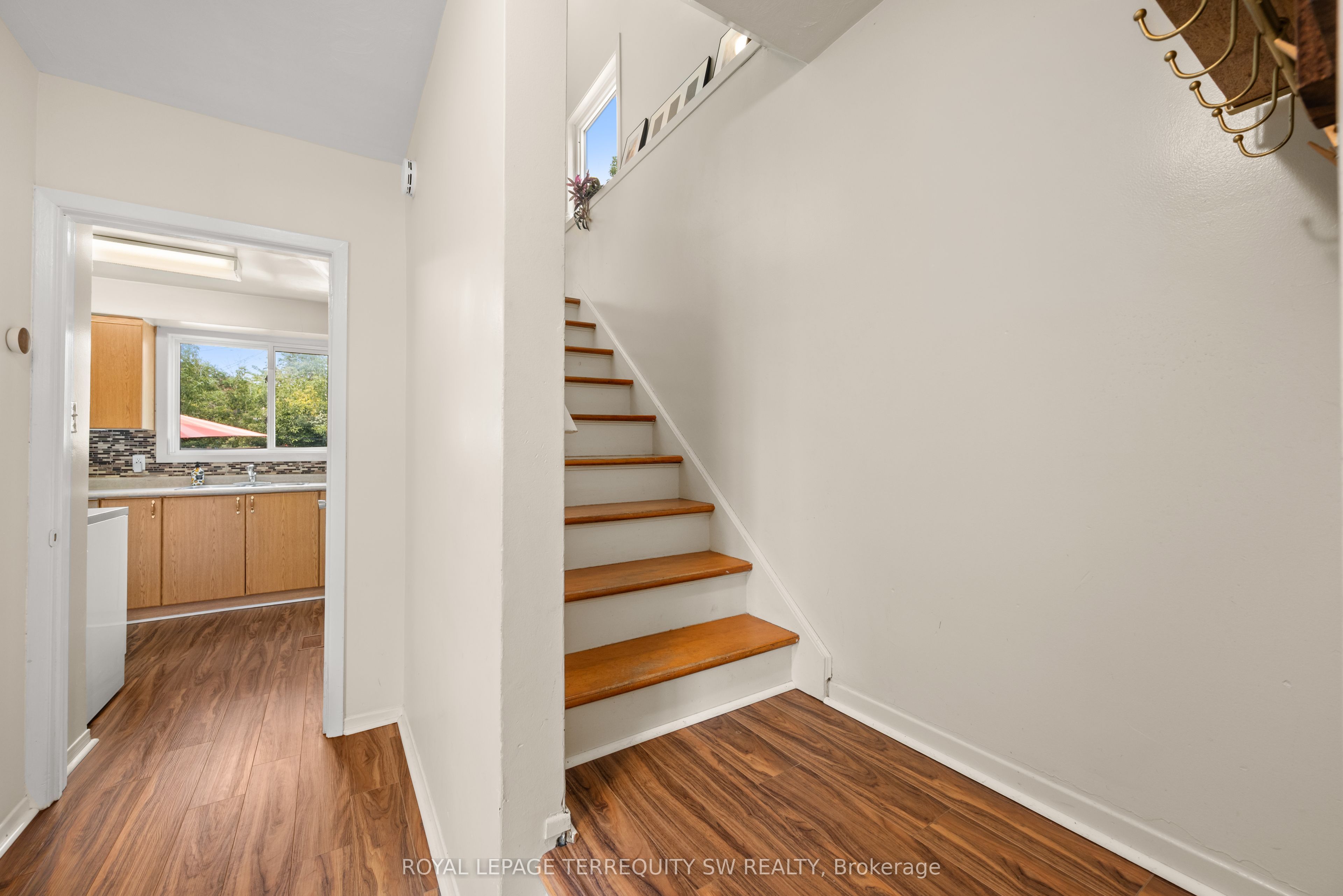 46 Northlin Park Road Property Photo 9