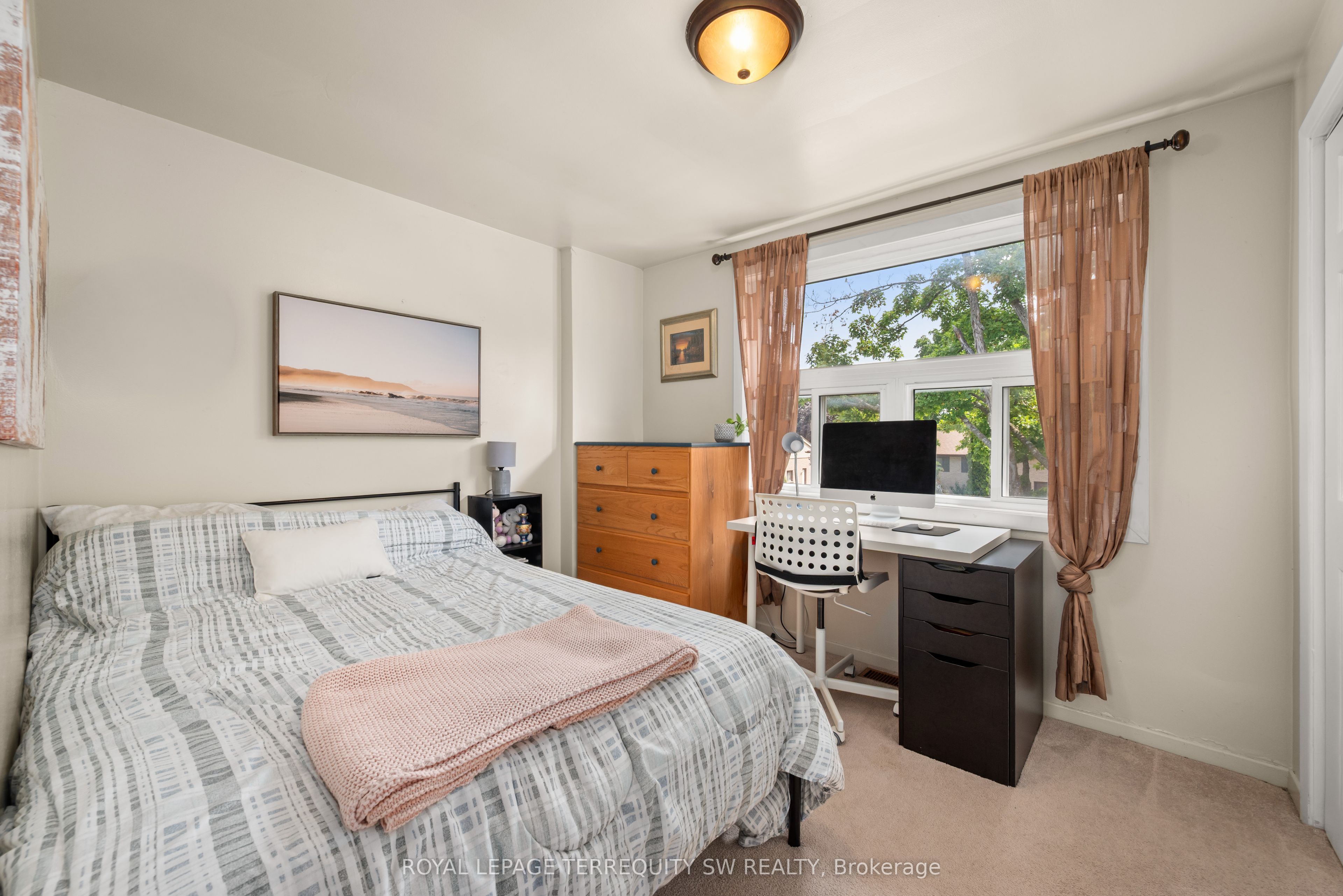 46 Northlin Park Road Property Photo 11