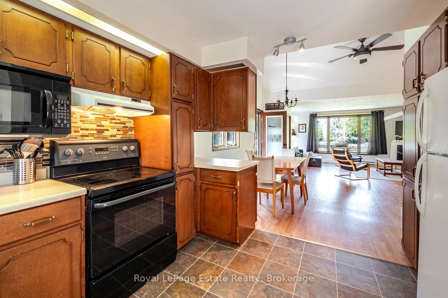 1207 Sauble Falls Road Property Photo 15