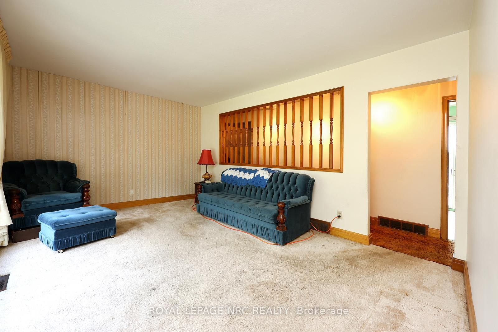 513 Ridge Road W Property Photo 9