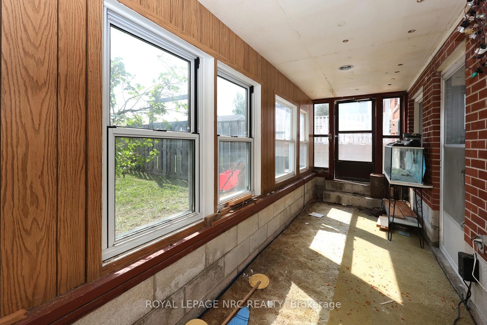 513 Ridge Road W Property Photo 25