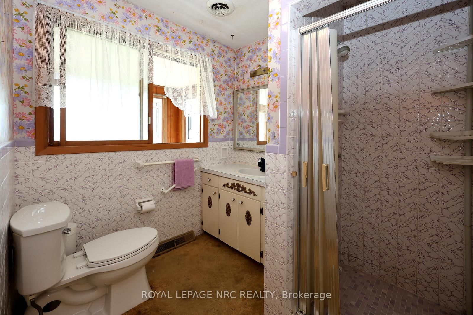 513 Ridge Road W Property Photo 29