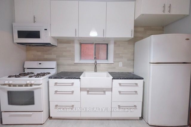 72 Somerset Avenue Property Photo 6