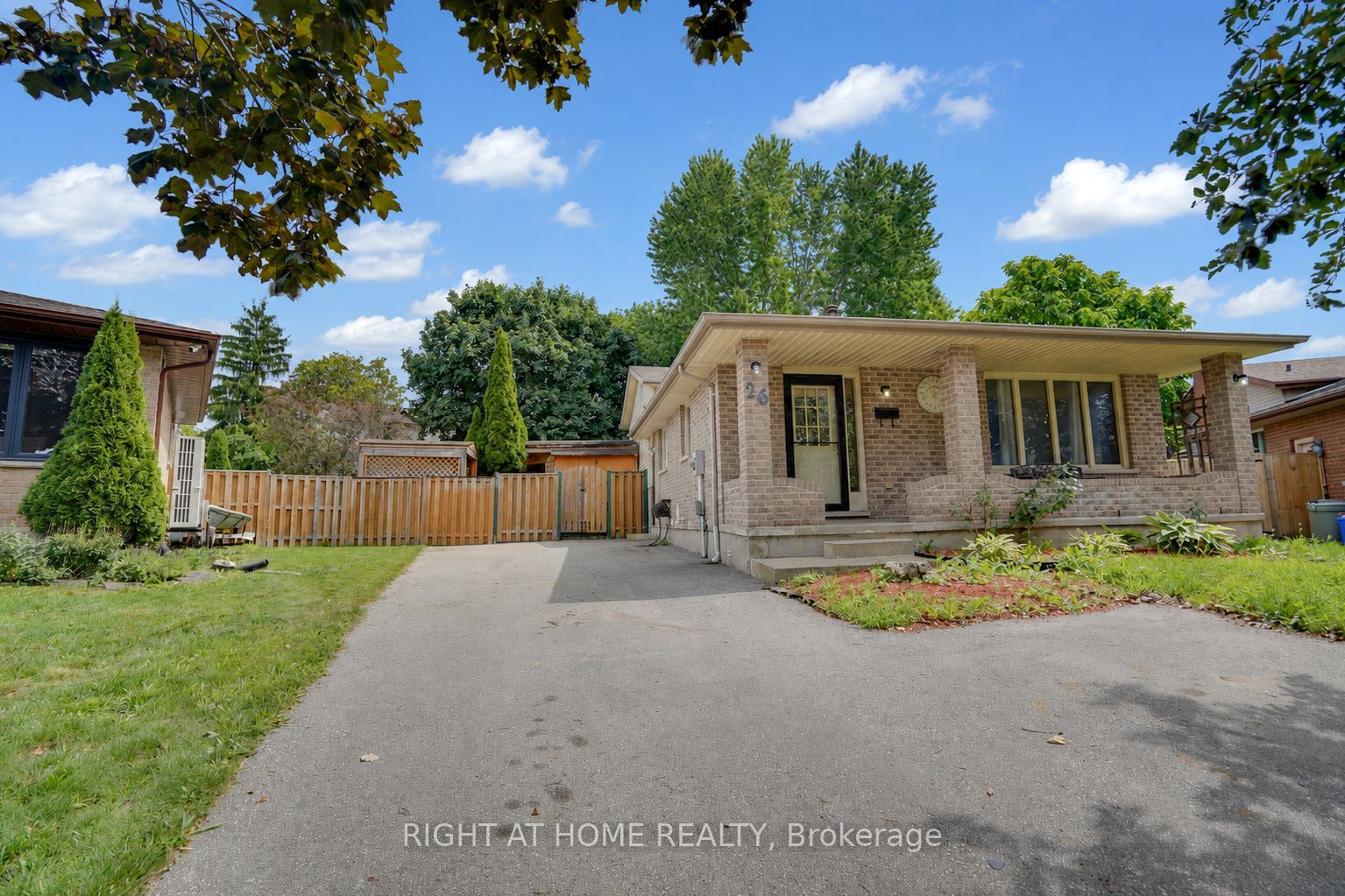26 Mody Court Property Photo 4