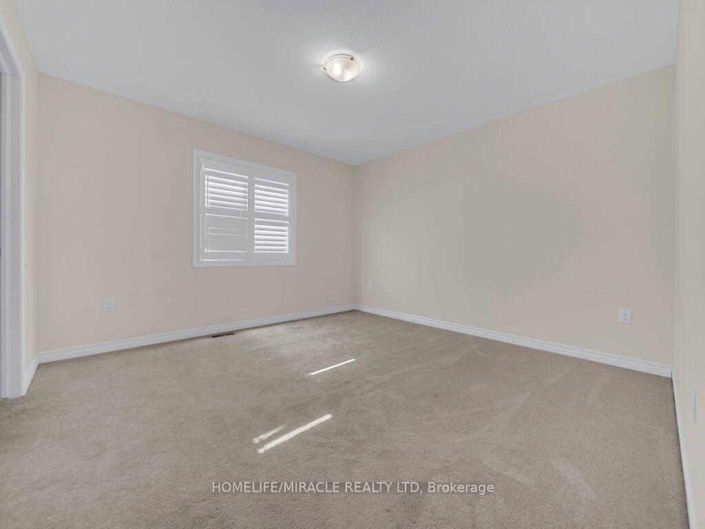 52 Compass Trail Property Photo 35