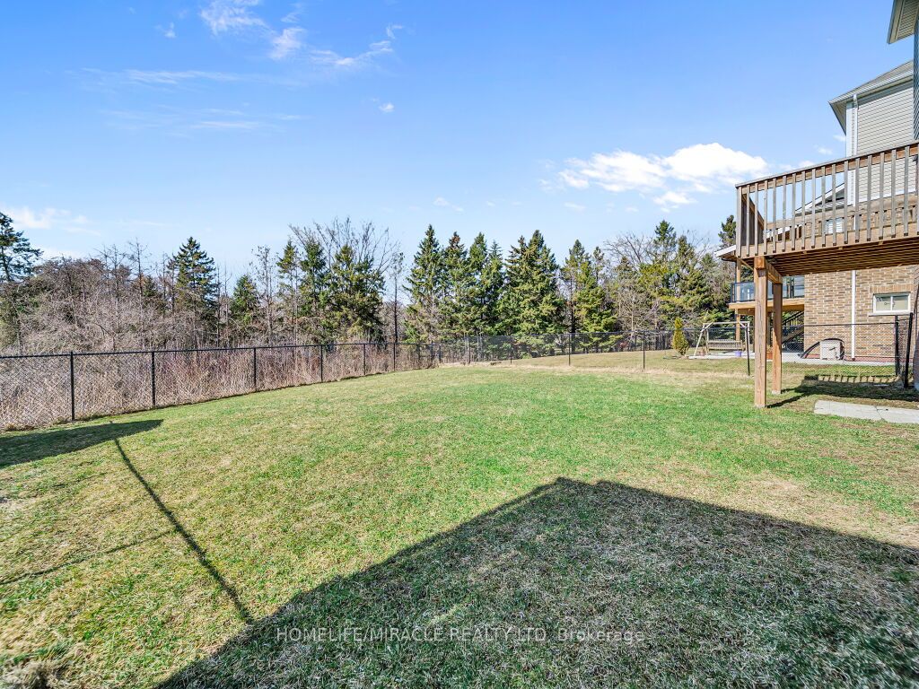 52 Compass Trail Property Photo 41