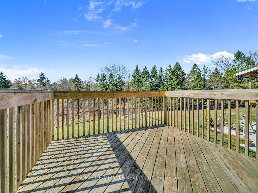 52 Compass Trail Property Photo 43