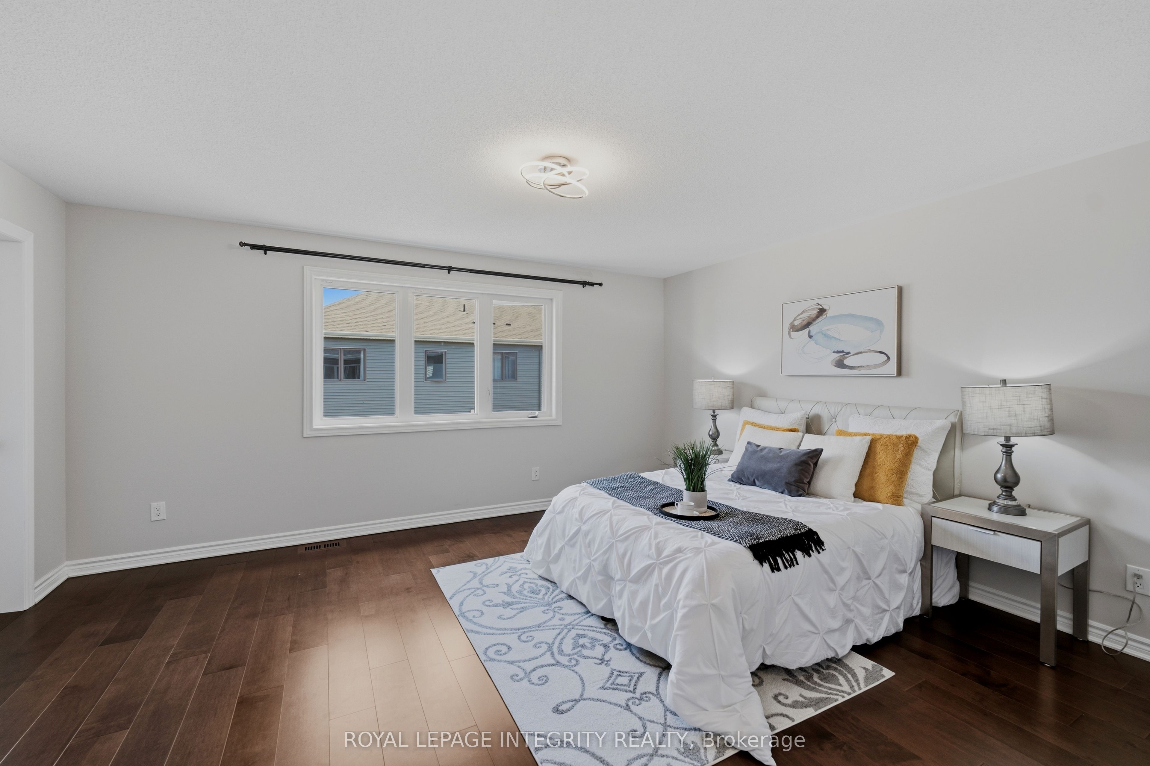 414 Aphelion Crescent Property Photo 23