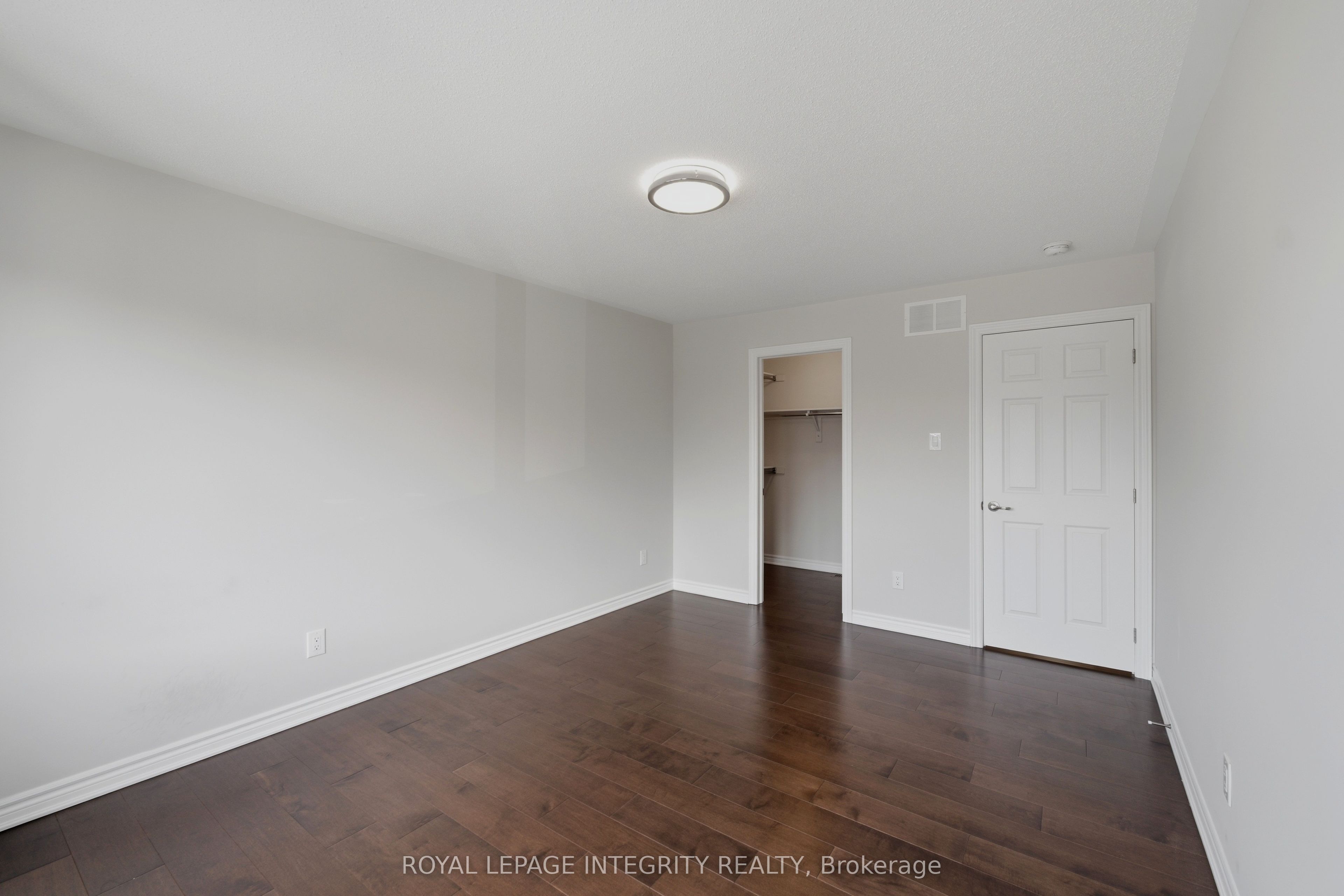 414 Aphelion Crescent Property Photo 33