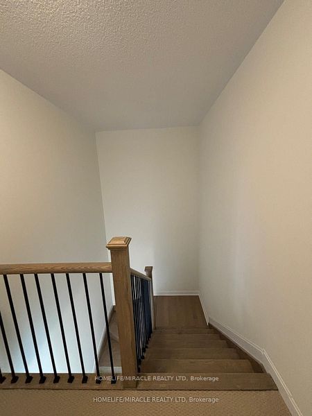 121 Gildersleeve Boulevard Property Photo 12