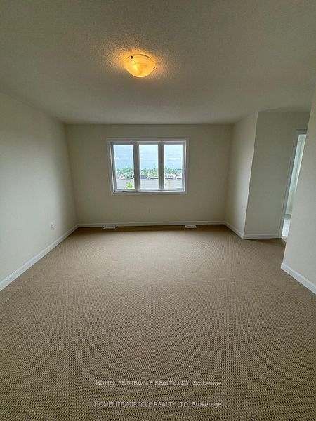 121 Gildersleeve Boulevard Property Photo 13