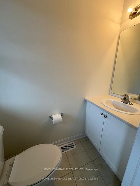 121 Gildersleeve Boulevard Property Photo 21