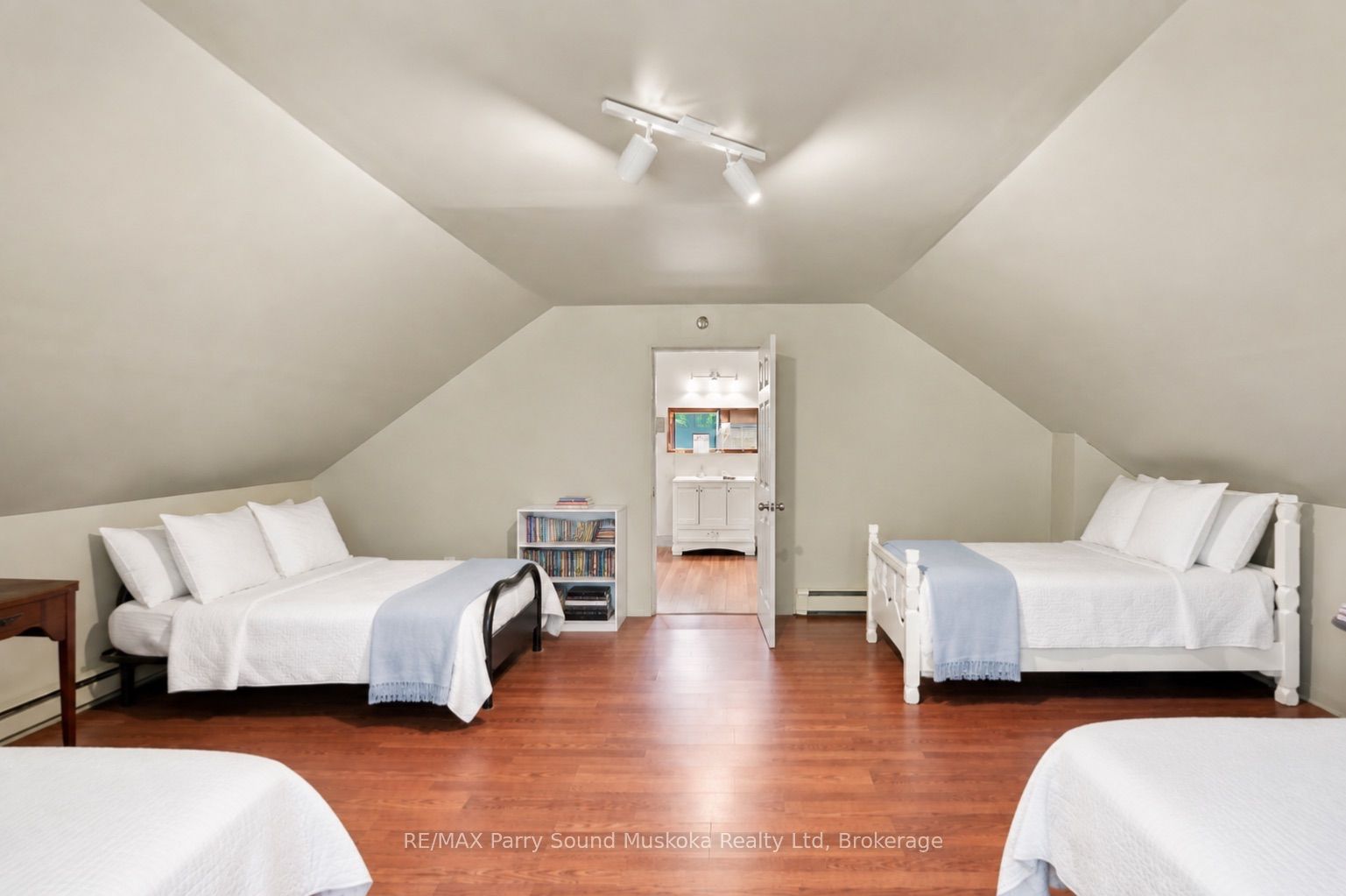 247 Blue Jay Road Property Photo 35