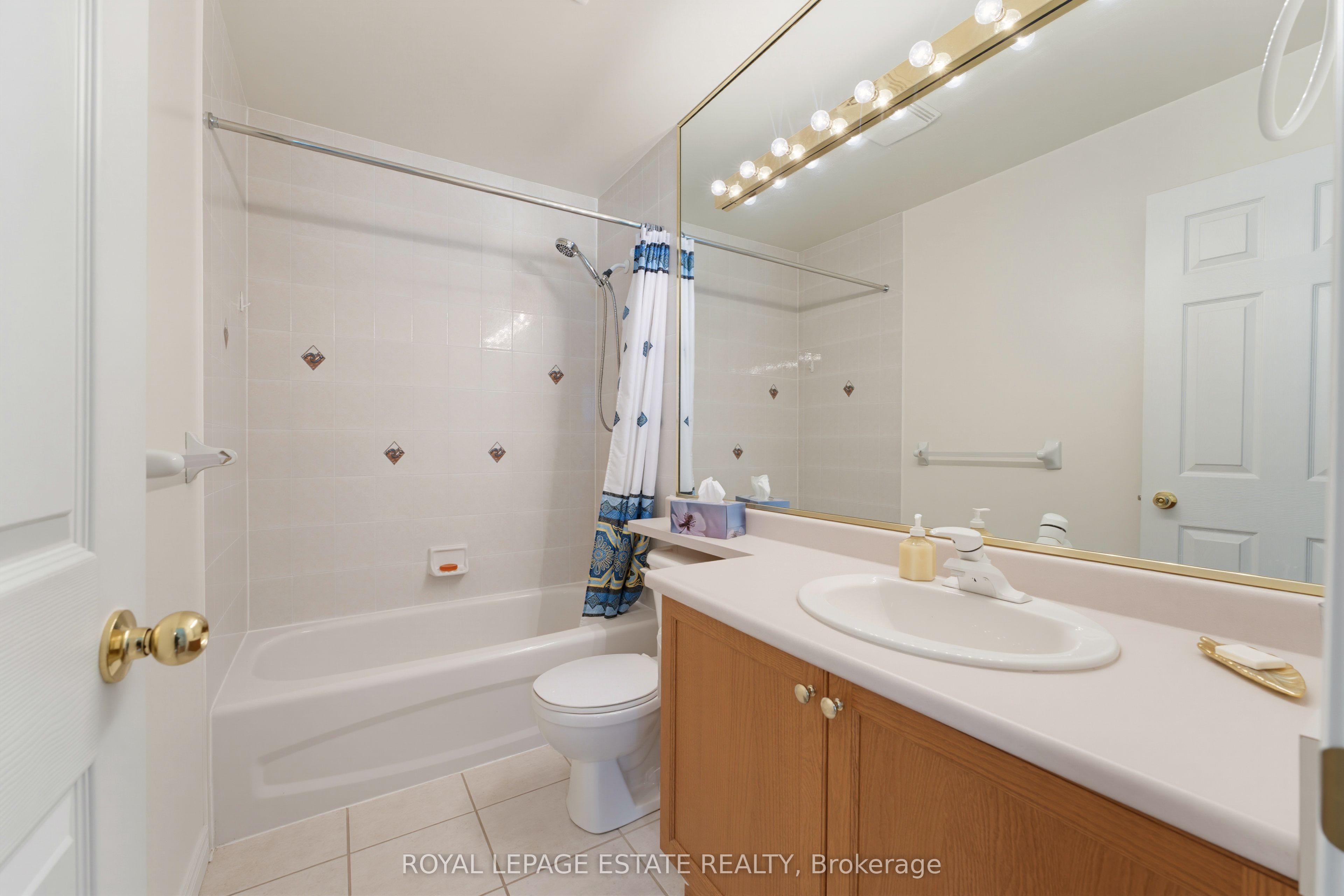 120 Beddoe Drive 20 Property Photo 17