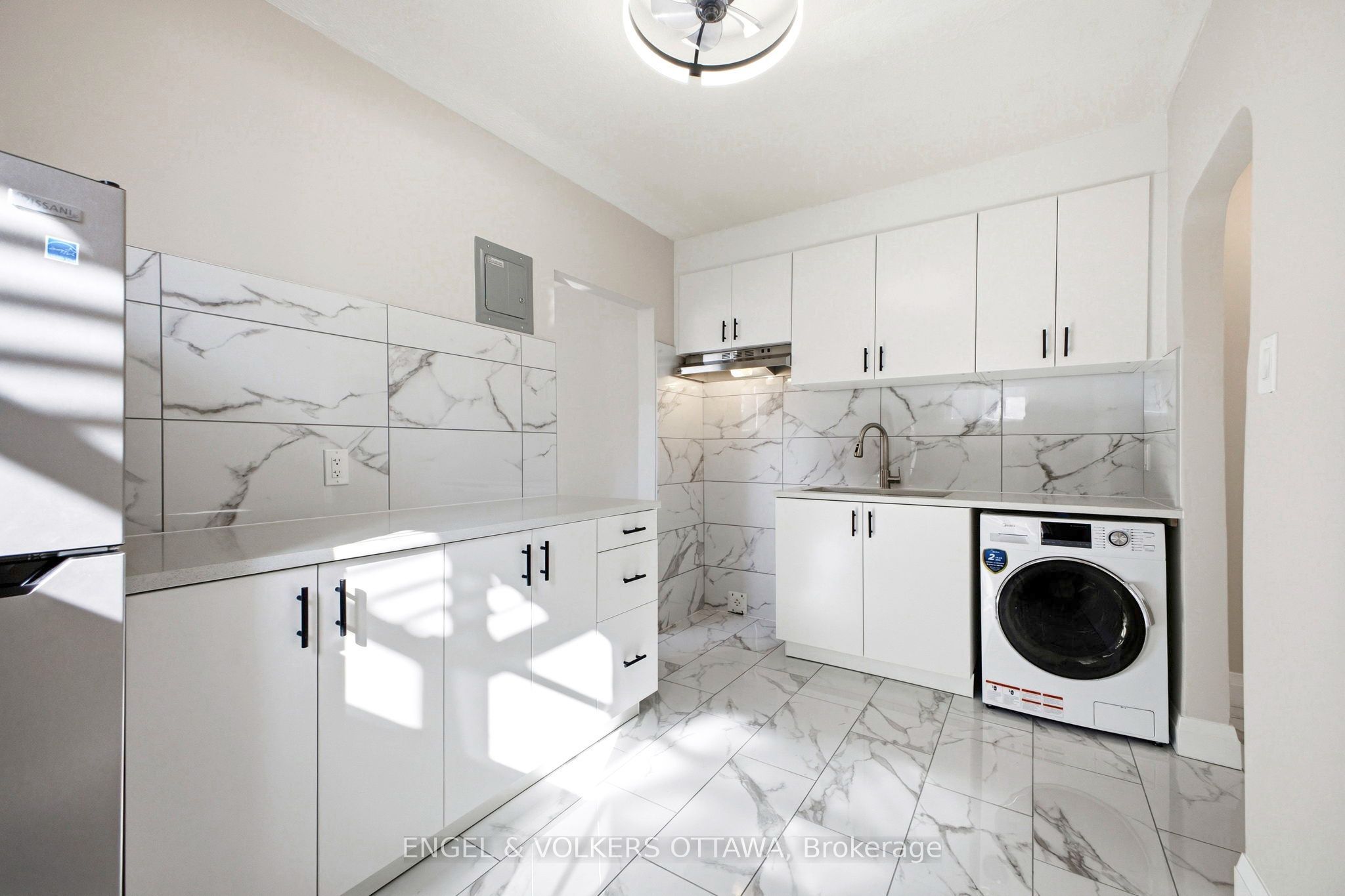 287 St Laurent Boulevard 1 Property Photo 8