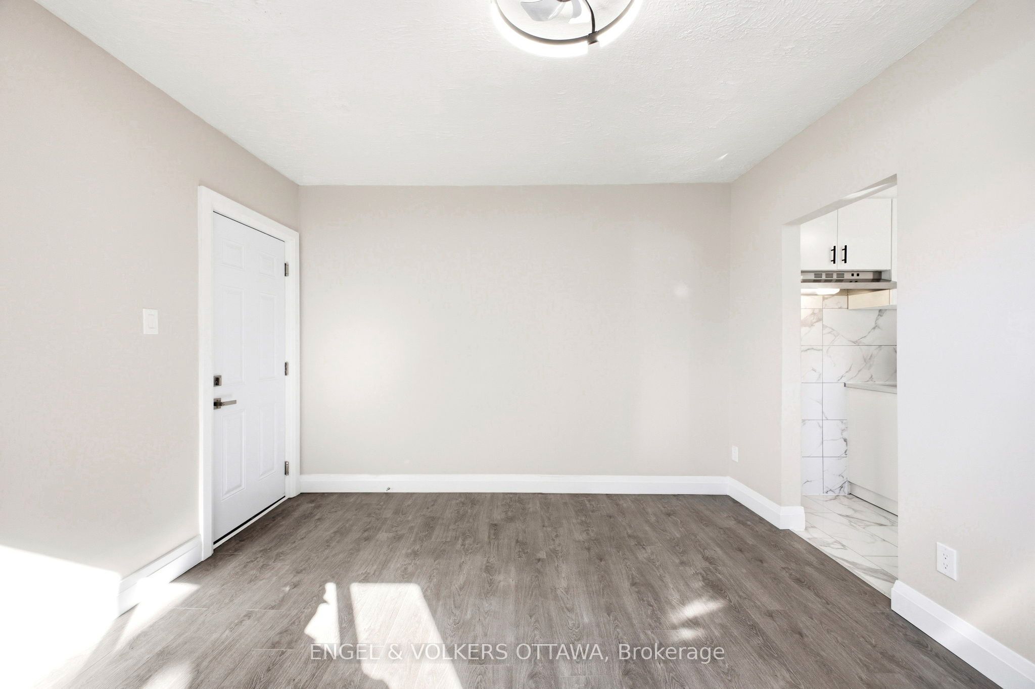 287 St Laurent Boulevard 1 Property Photo 13